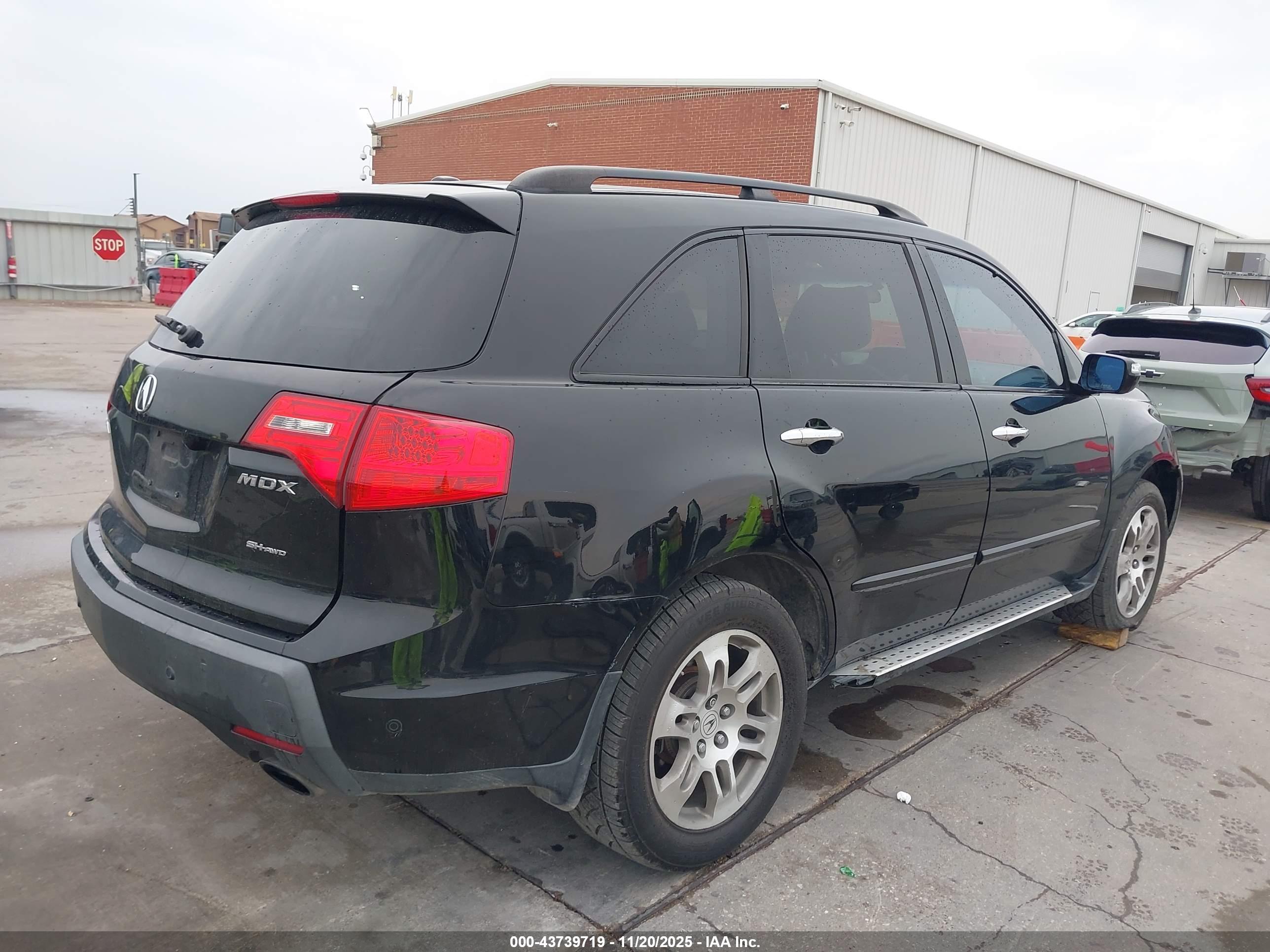 ACURA MDX image 4