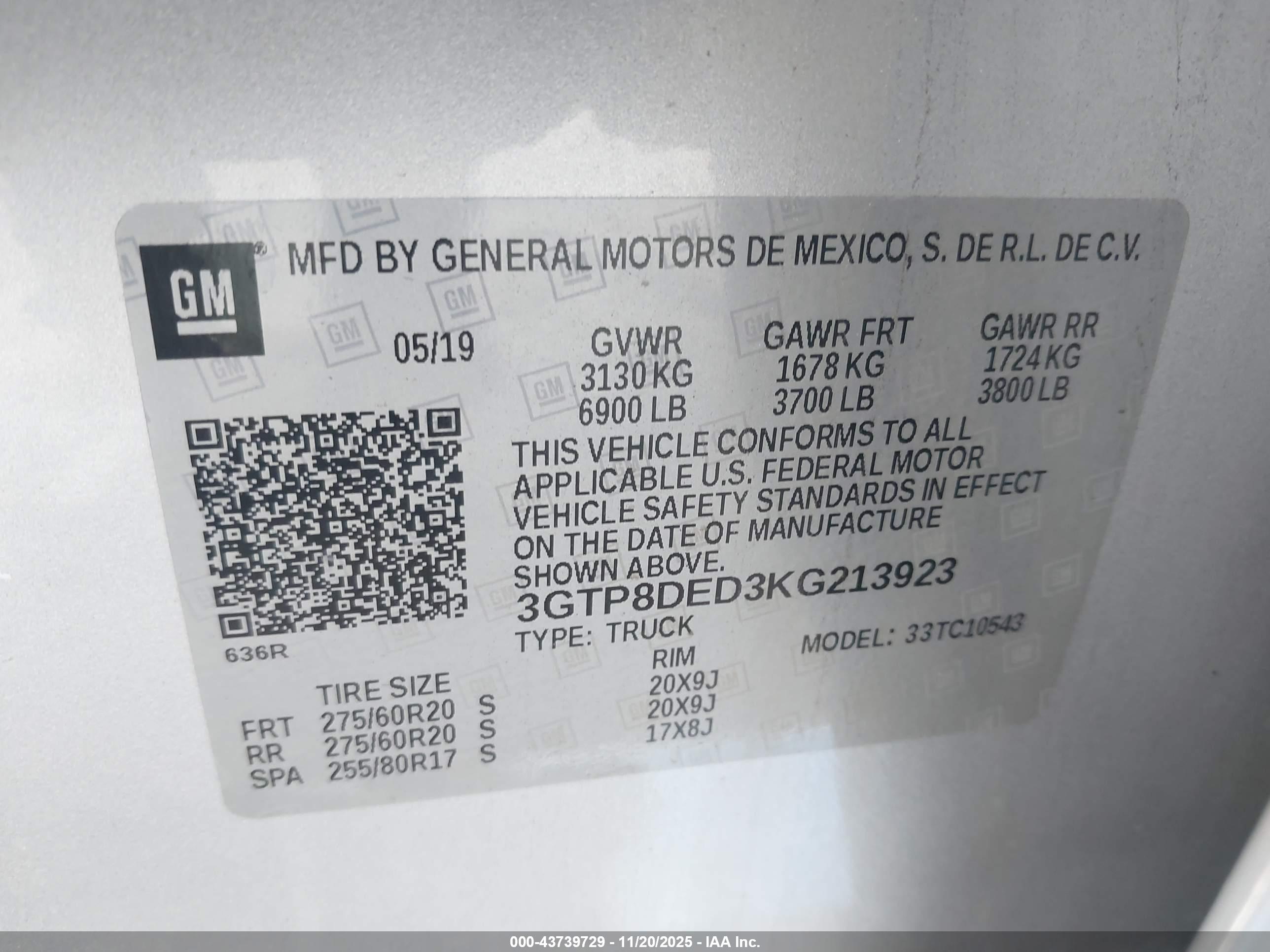 GMC SIERRA image 9