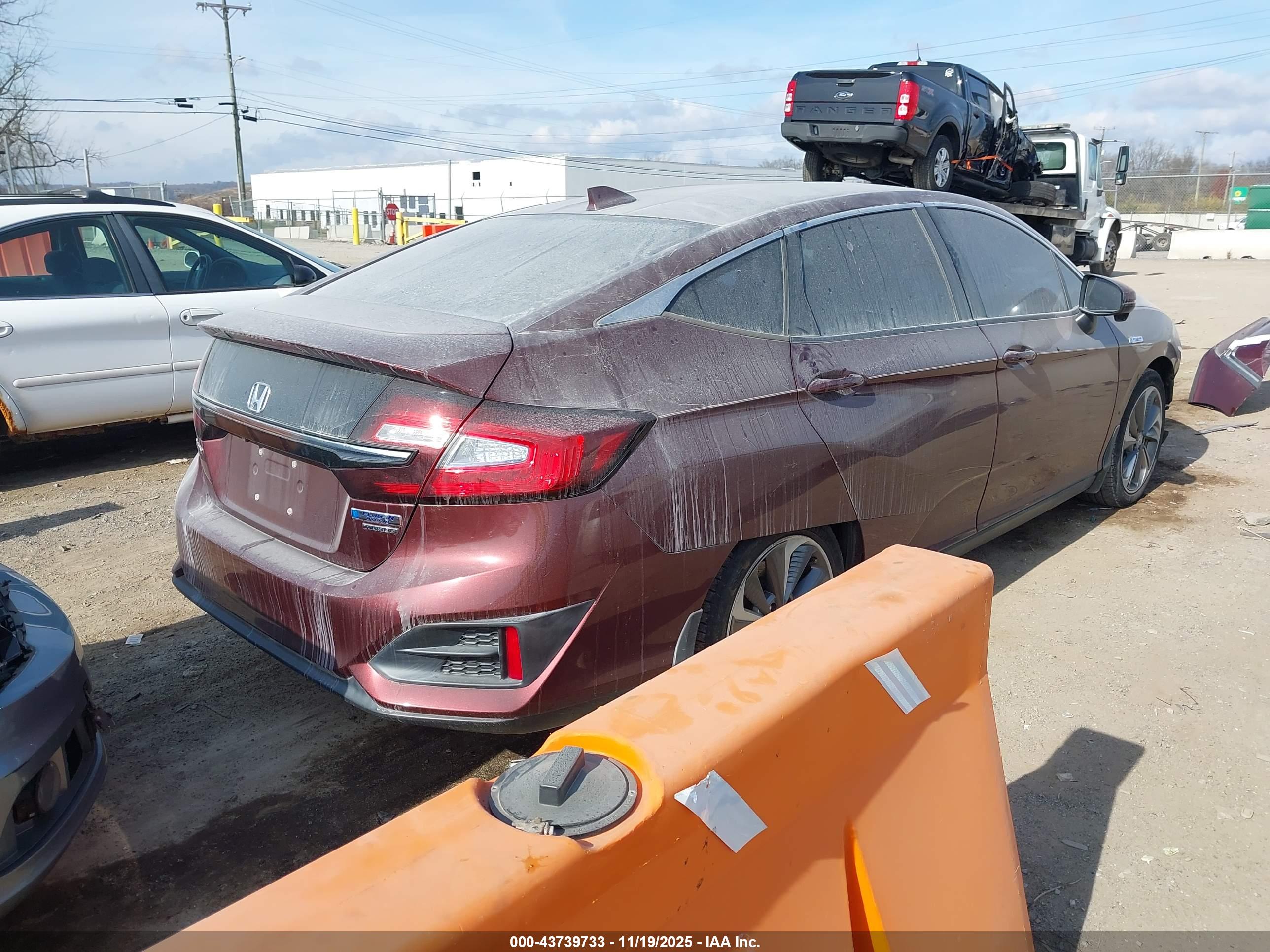 HONDA CLARITY image 4