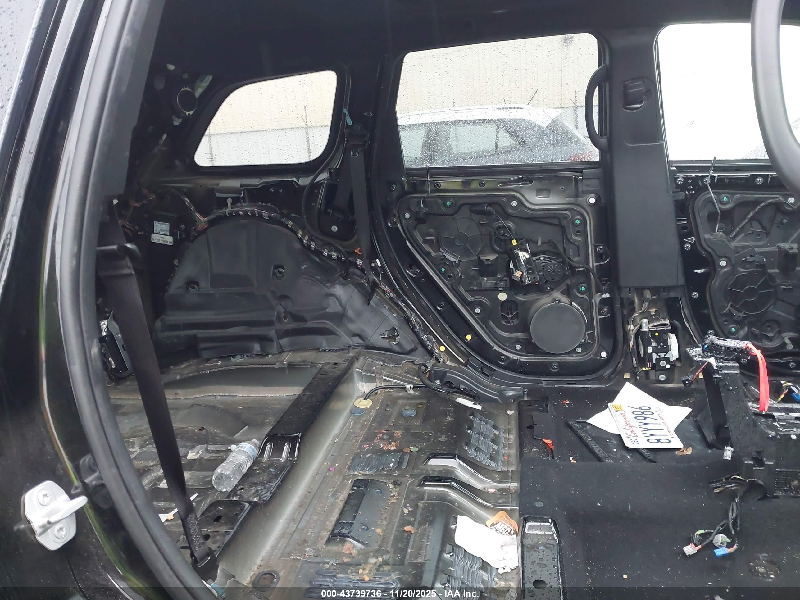 JEEP GRAND image 8