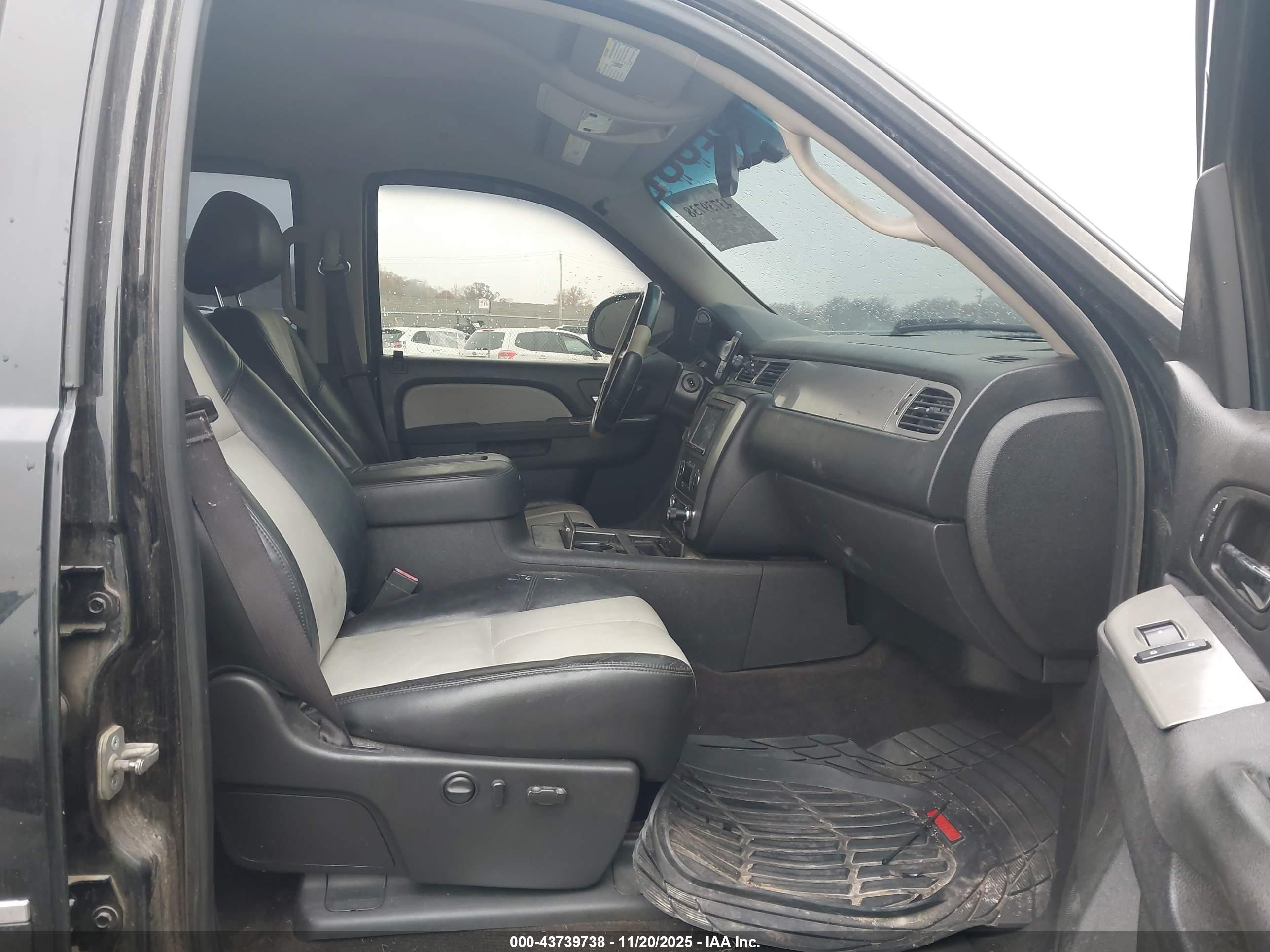 GMC SIERRA image 5