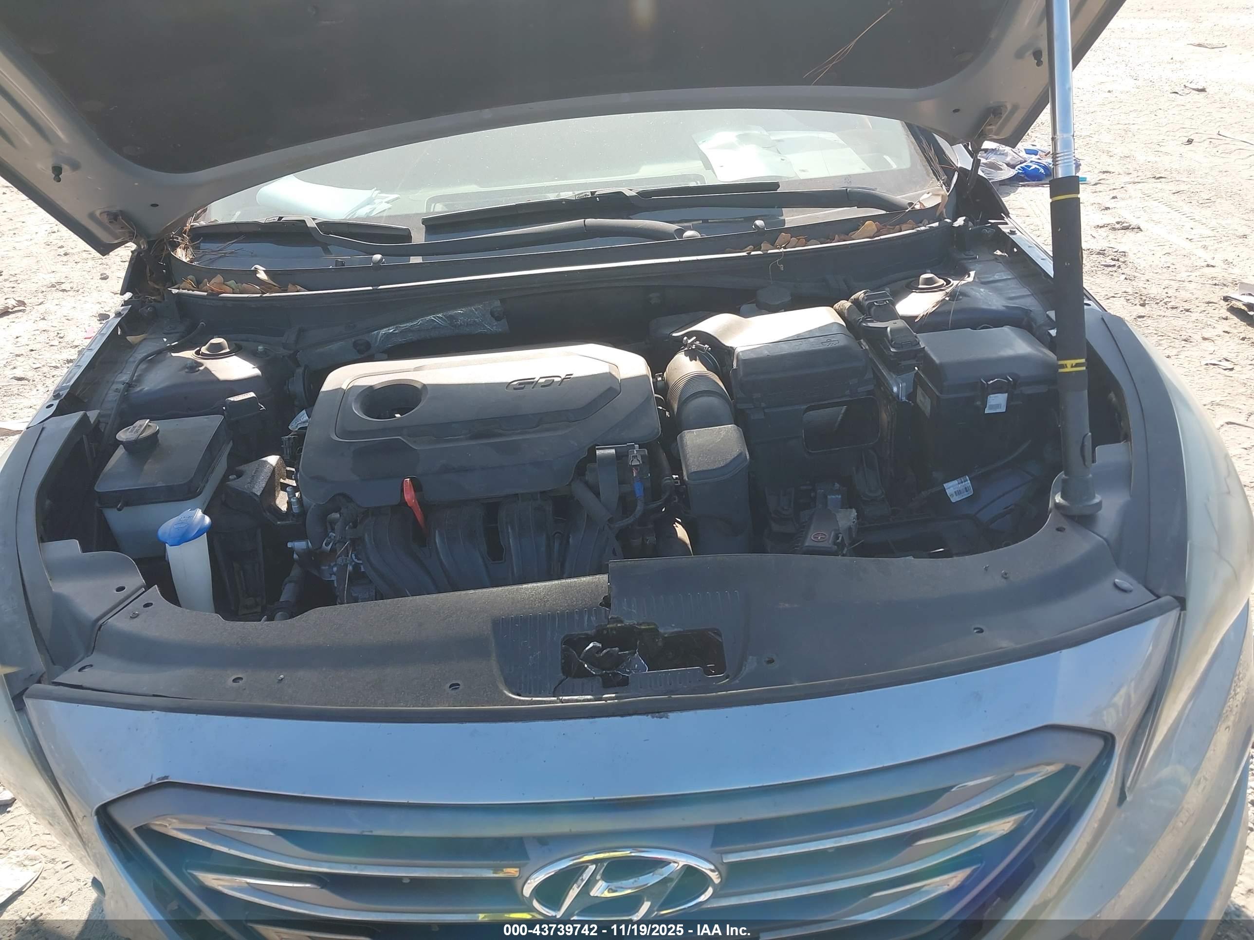 HYUNDAI SONATA image 10