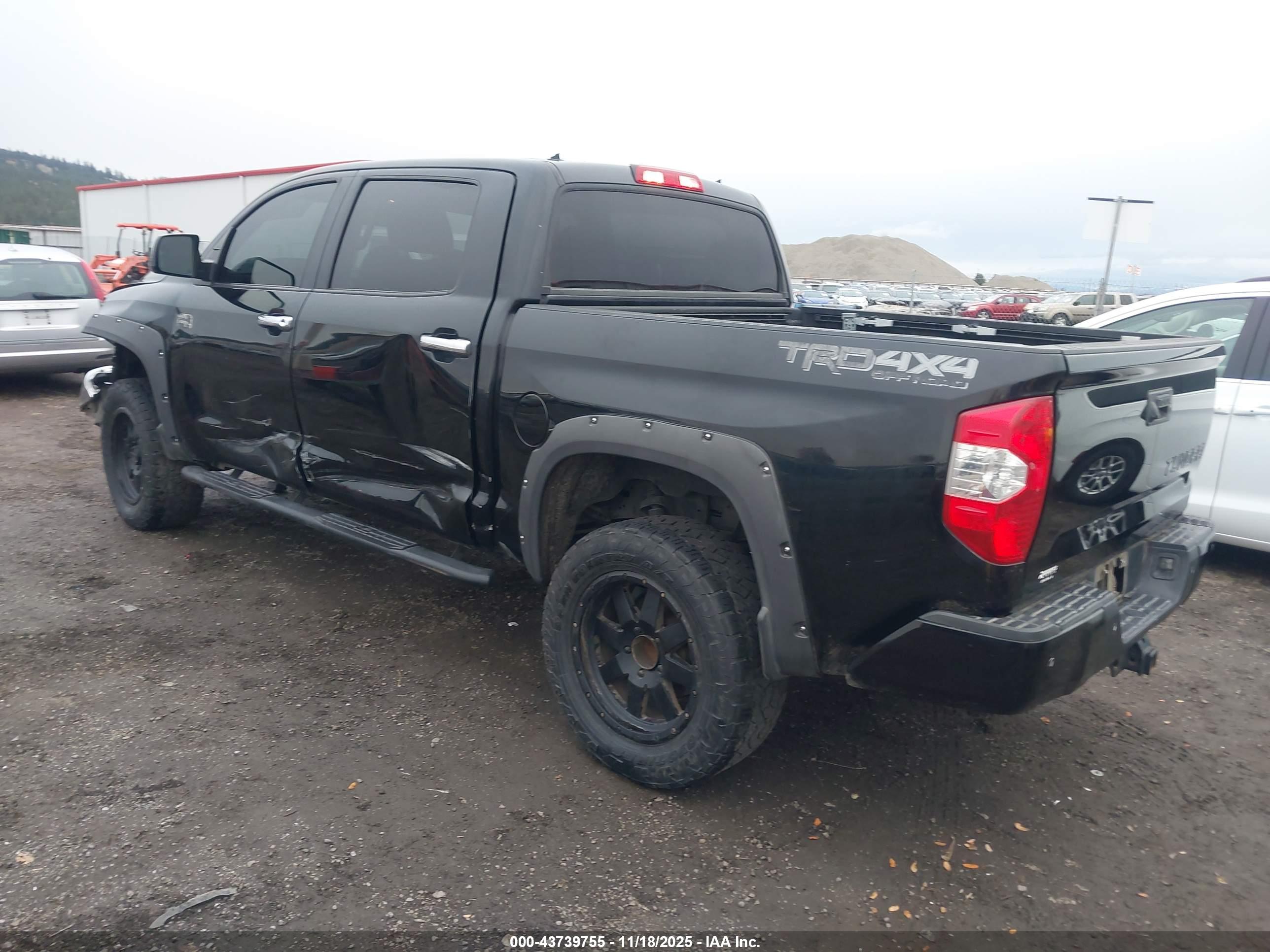 TOYOTA TUNDRA image 3