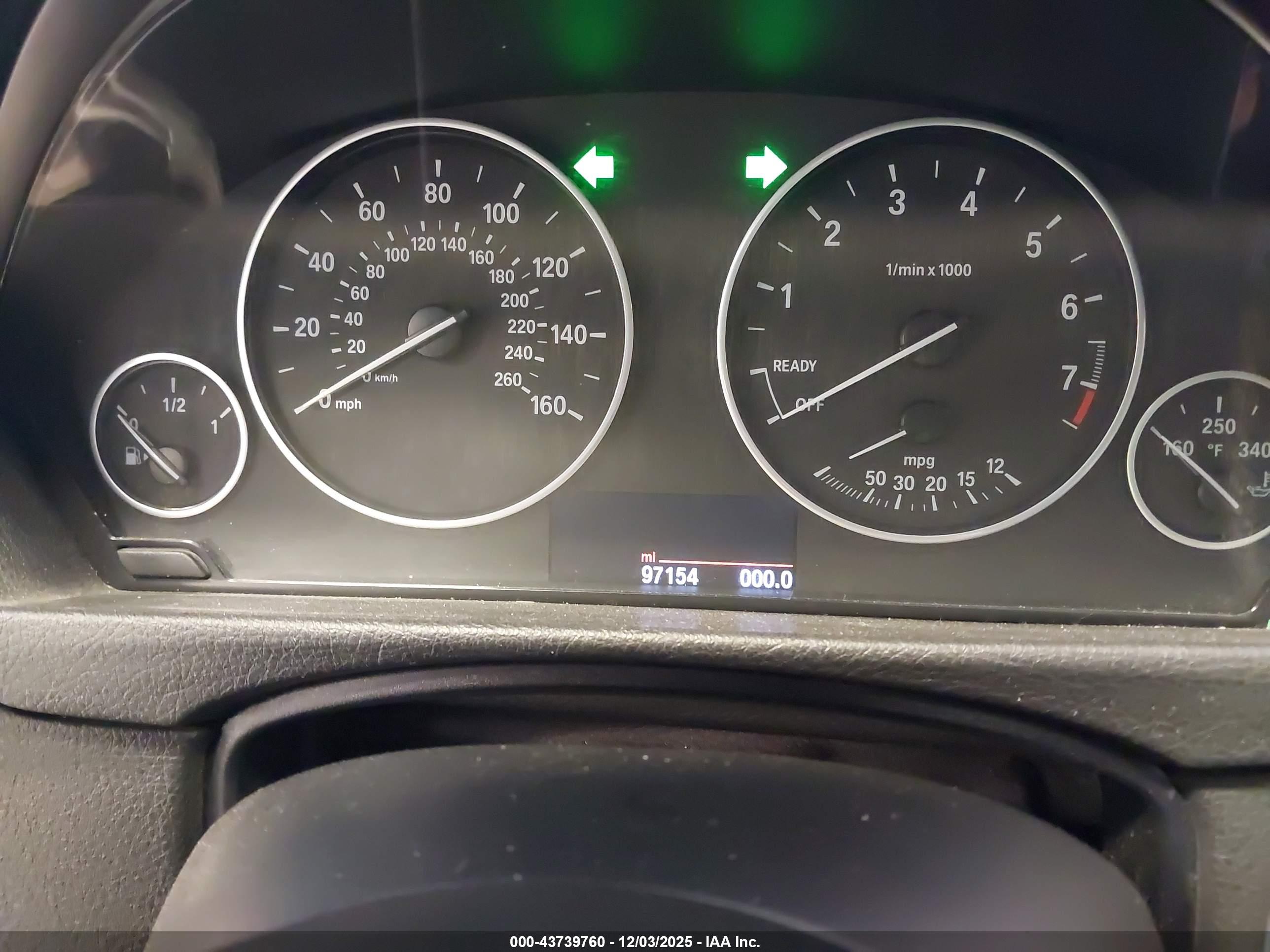 BMW 328I image 7