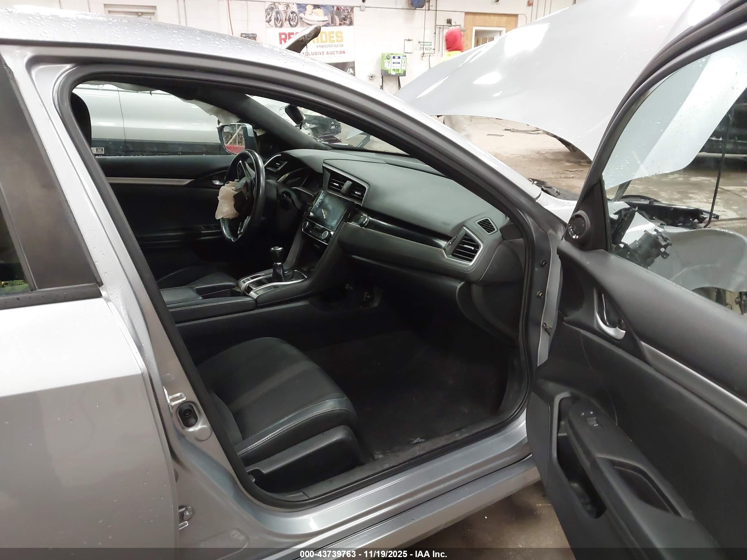 HONDA CIVIC image 5
