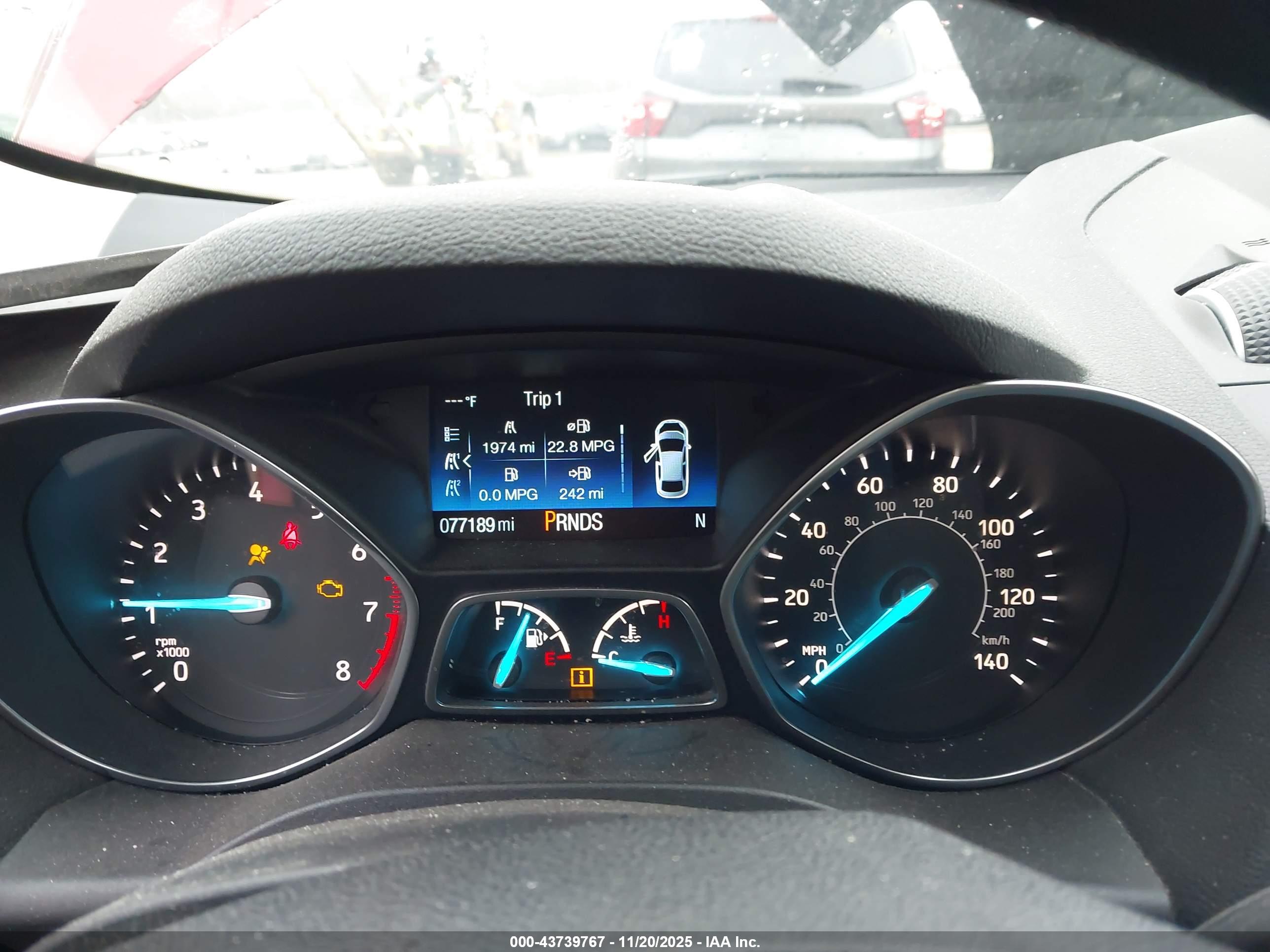 FORD ESCAPE image 7