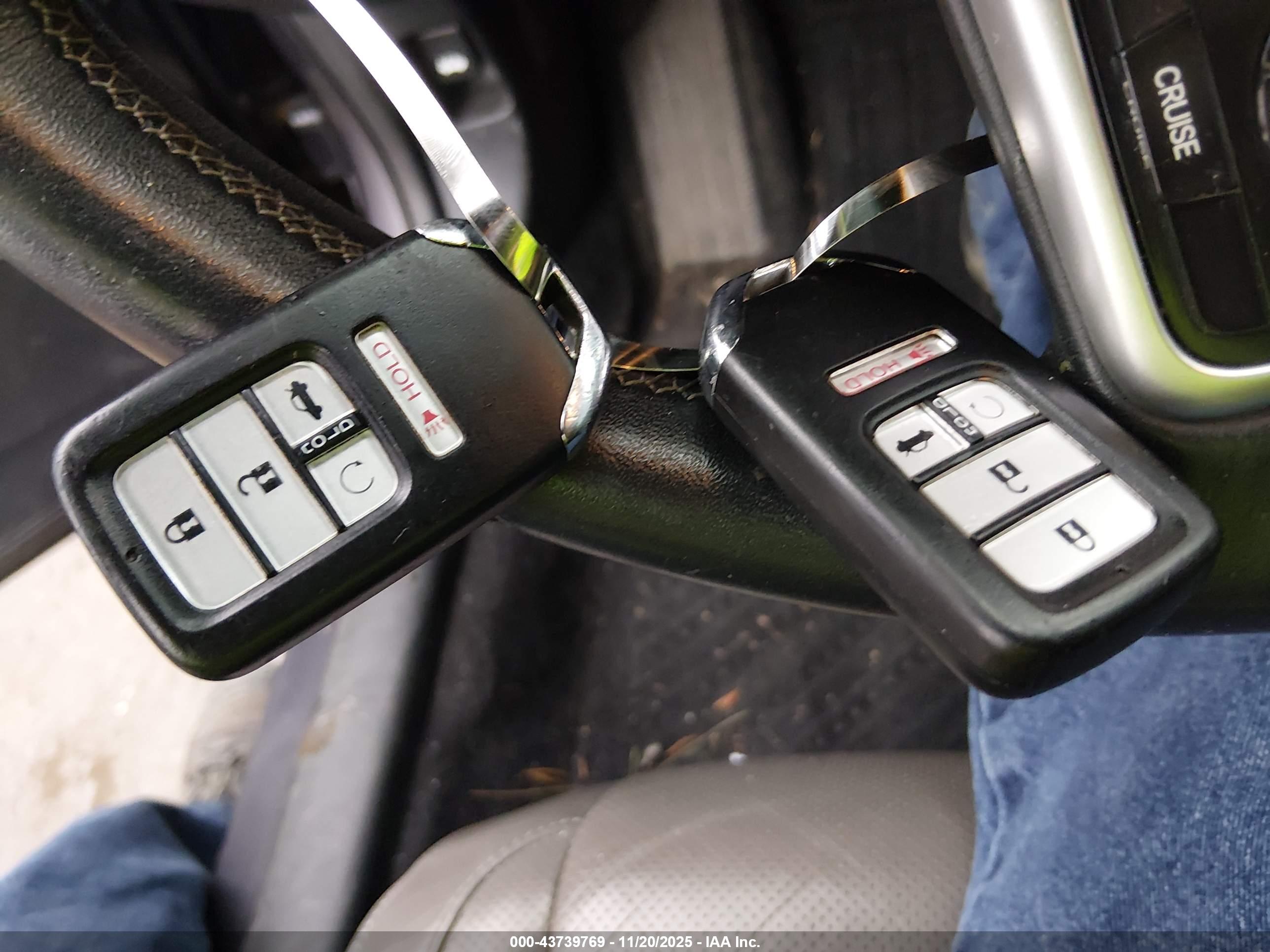 HONDA CIVIC image 11