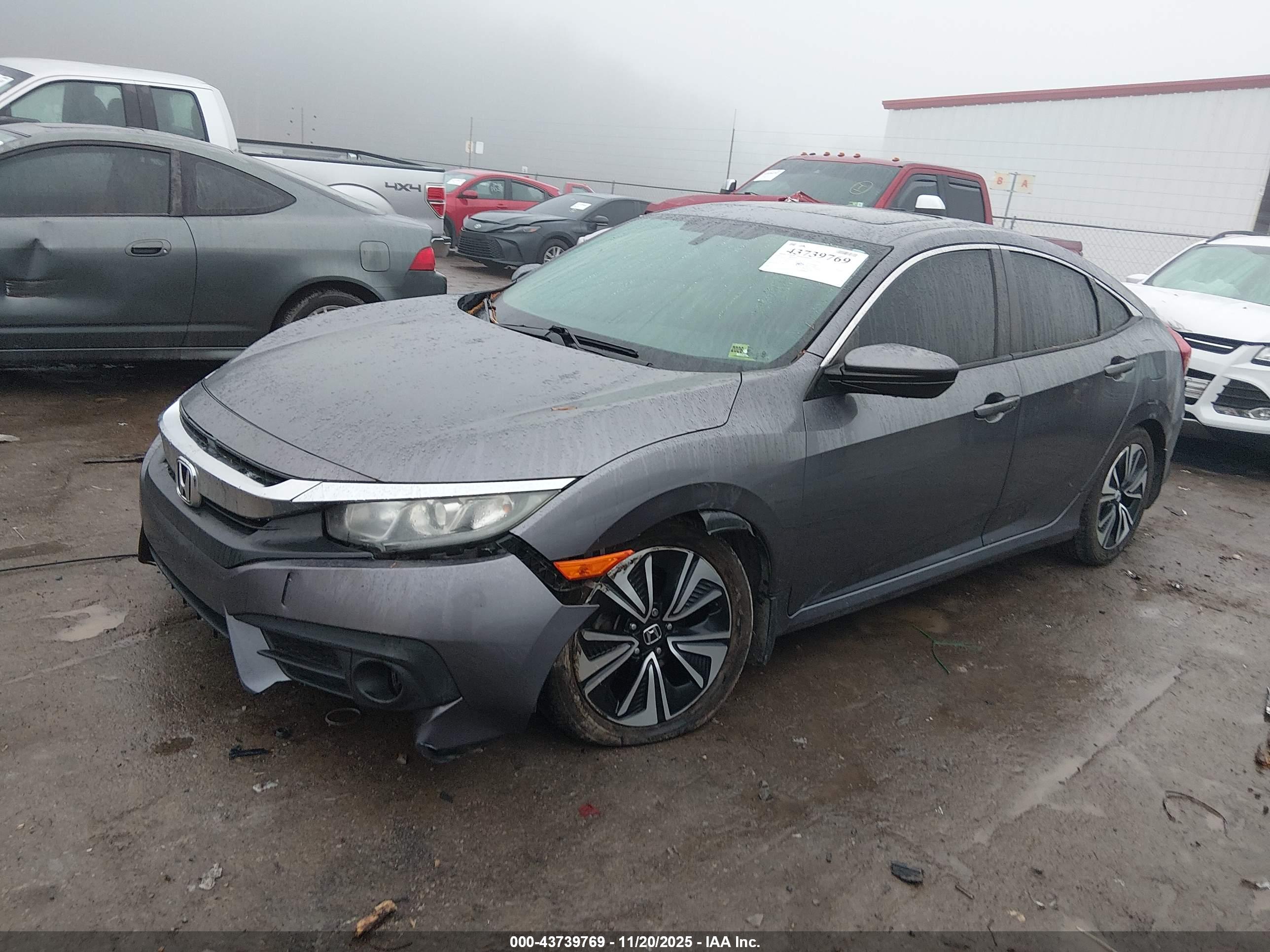 HONDA CIVIC image 2