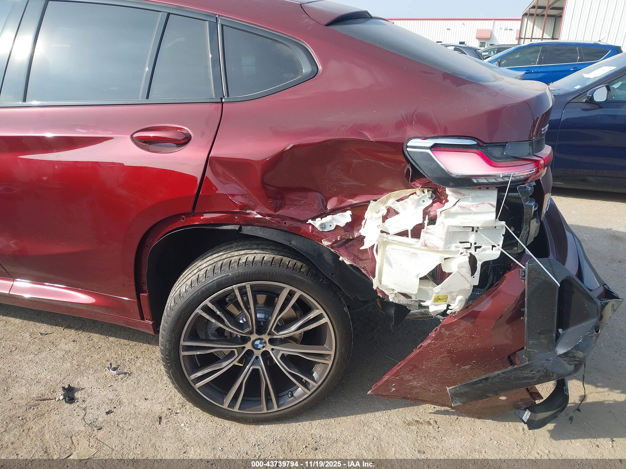 BMW X4 image 6
