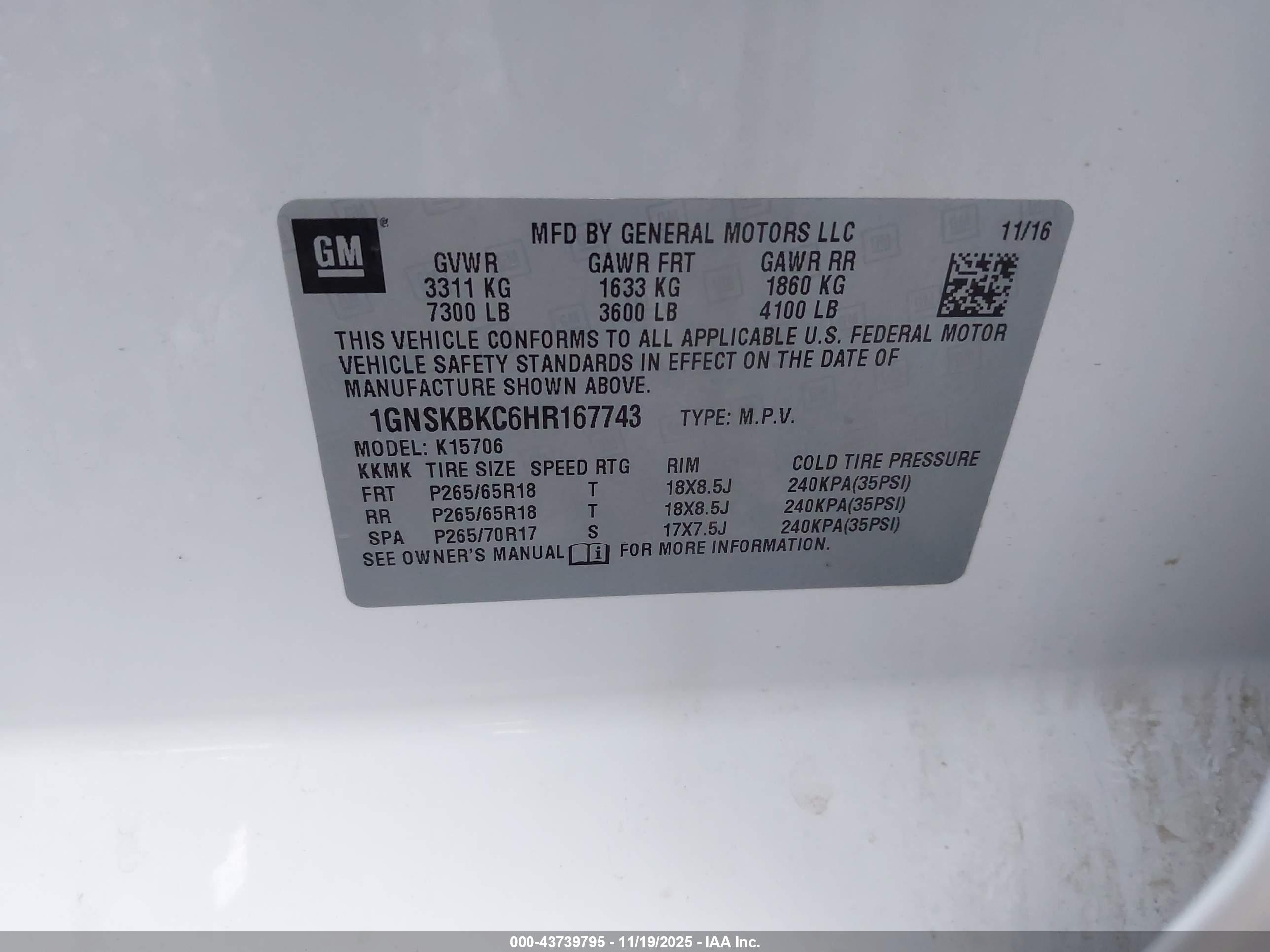 CHEVROLET TAHOE image 9