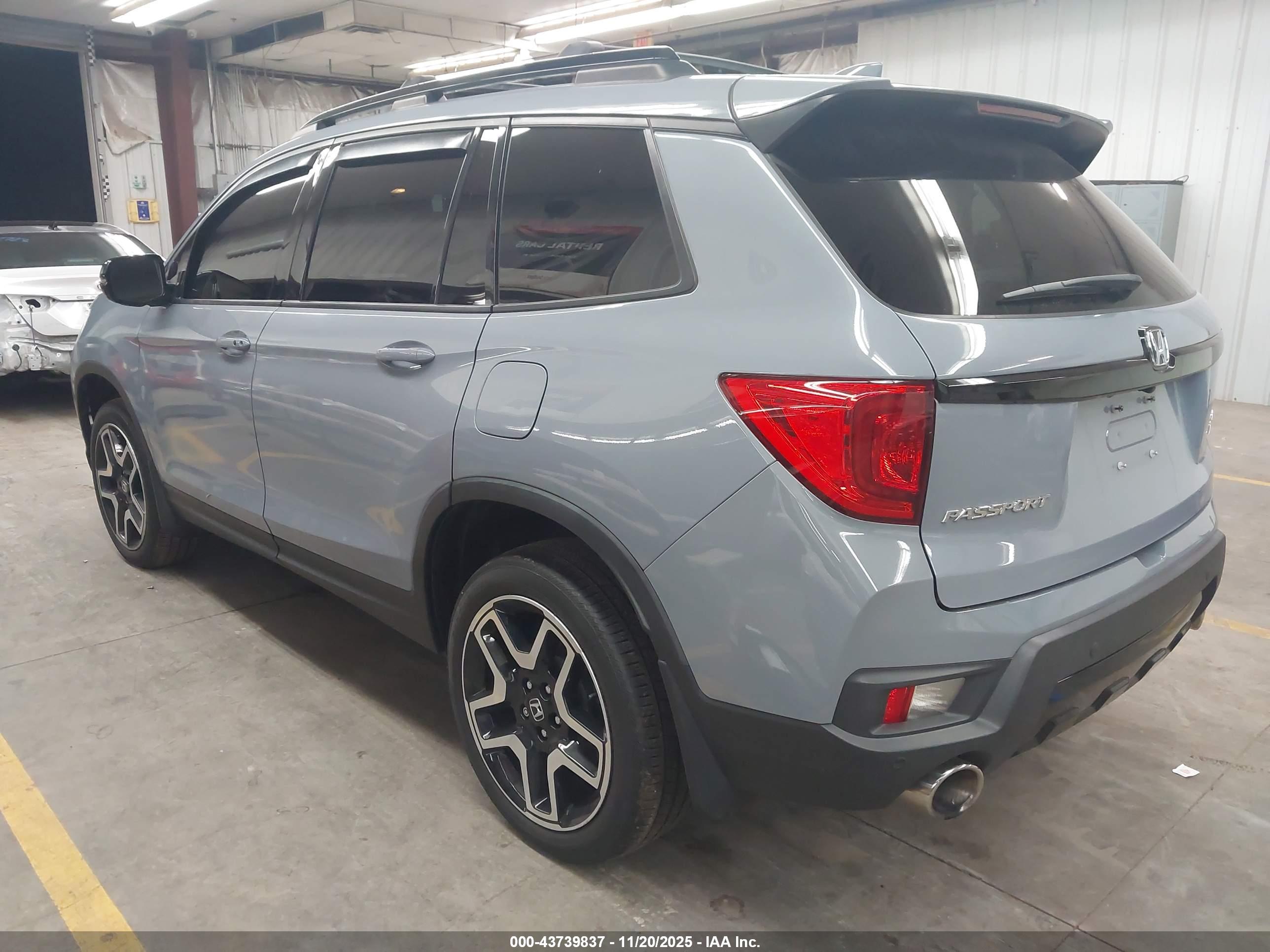 HONDA PASSPORT image 3