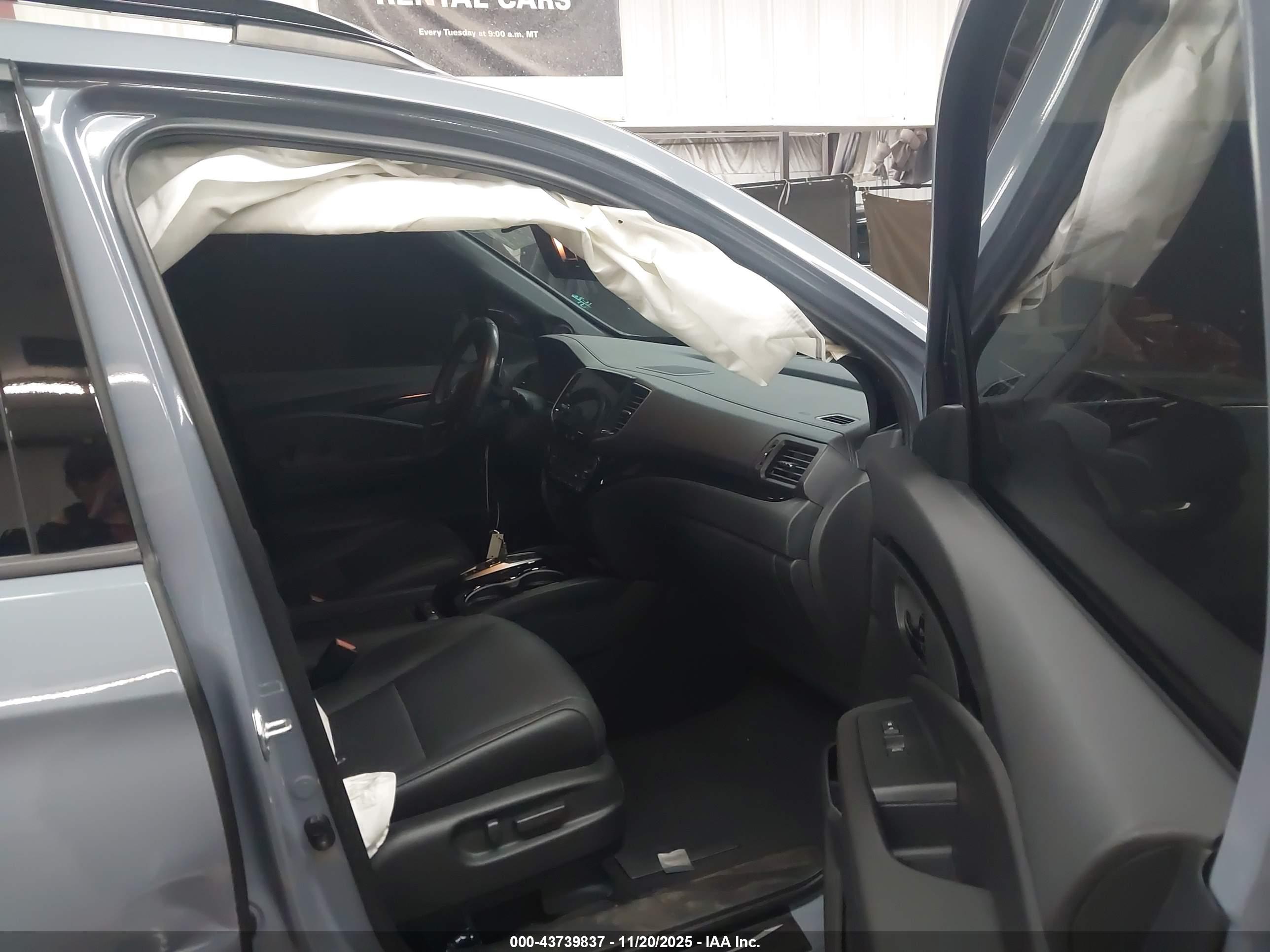 HONDA PASSPORT image 5