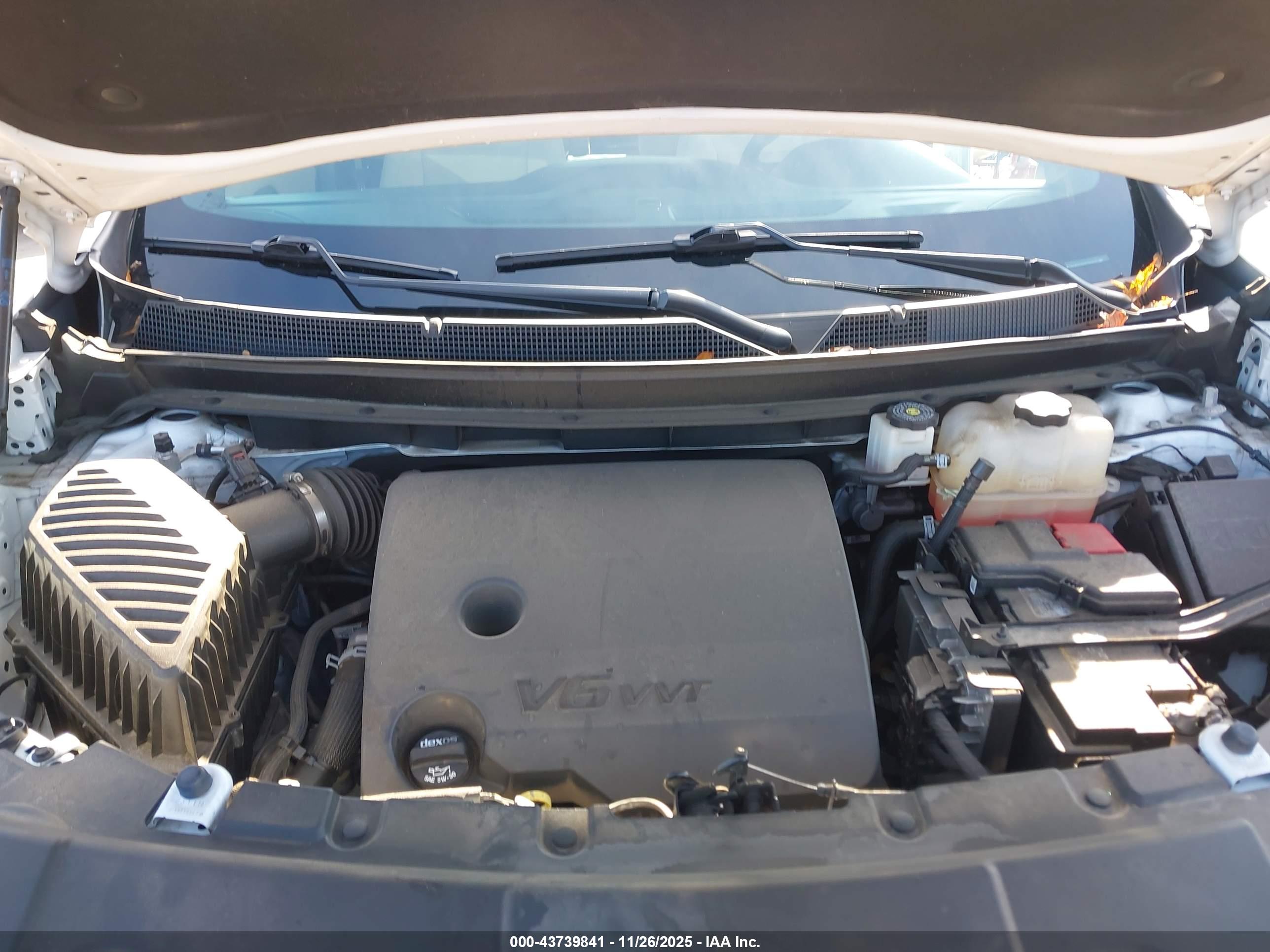 CHEVROLET TRAVERSE image 10