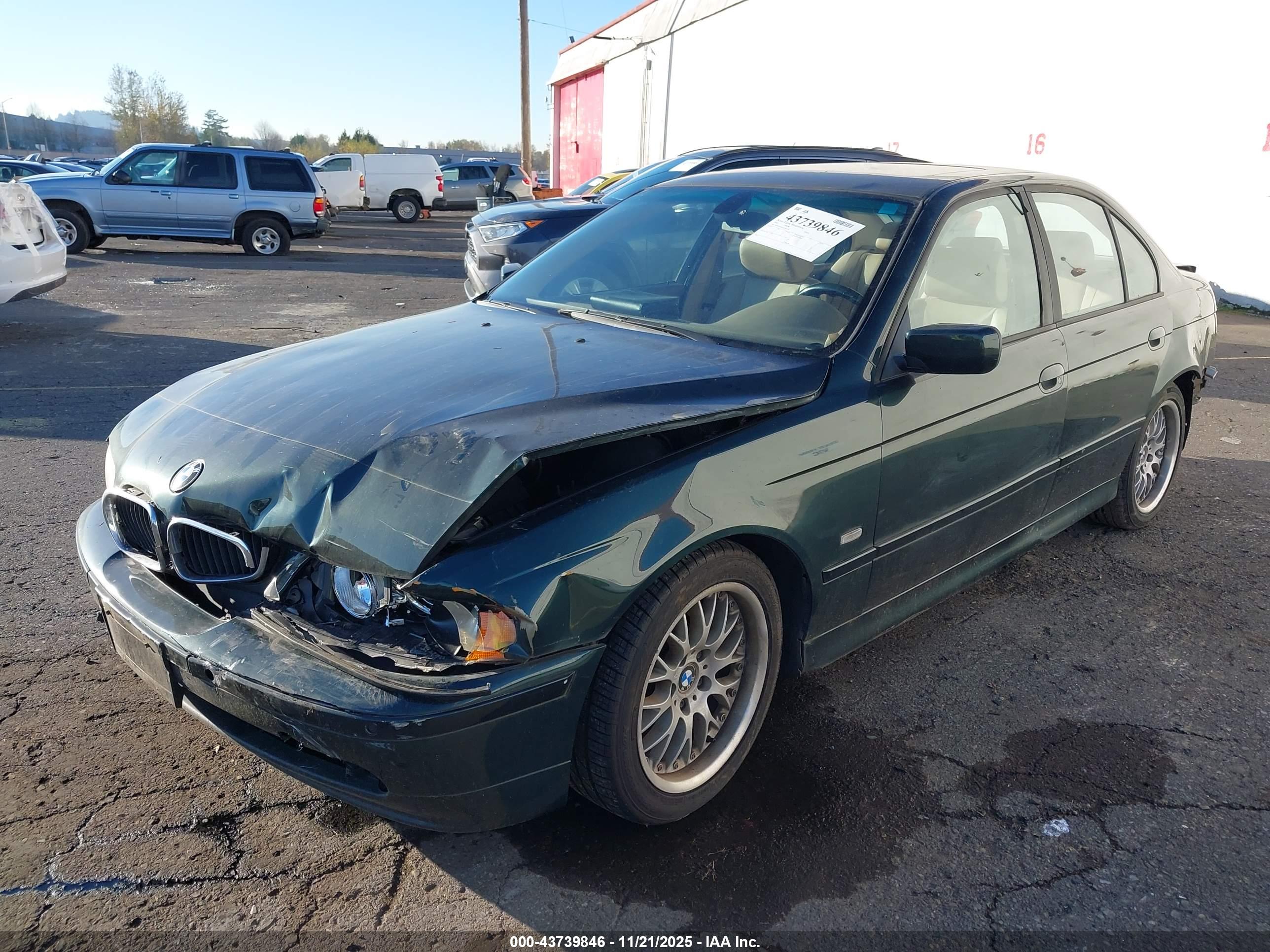 BMW 530IA image 2
