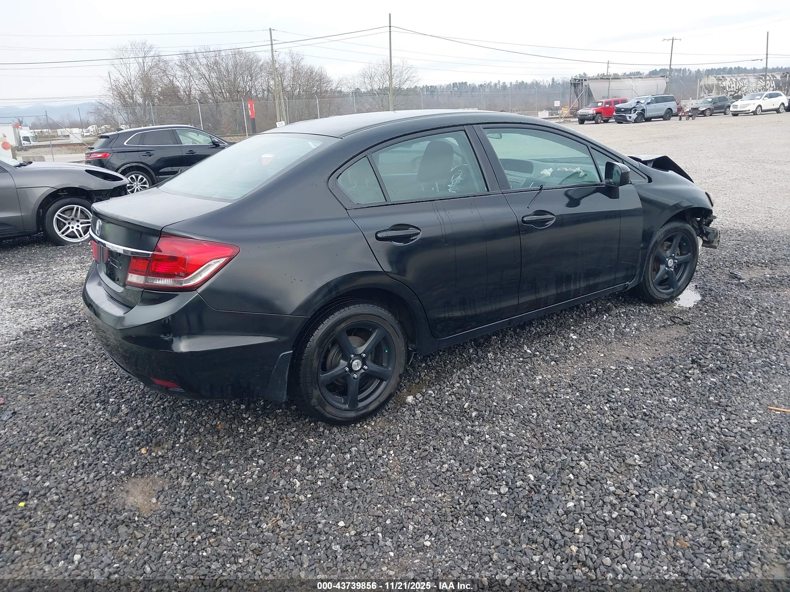 HONDA CIVIC image 4