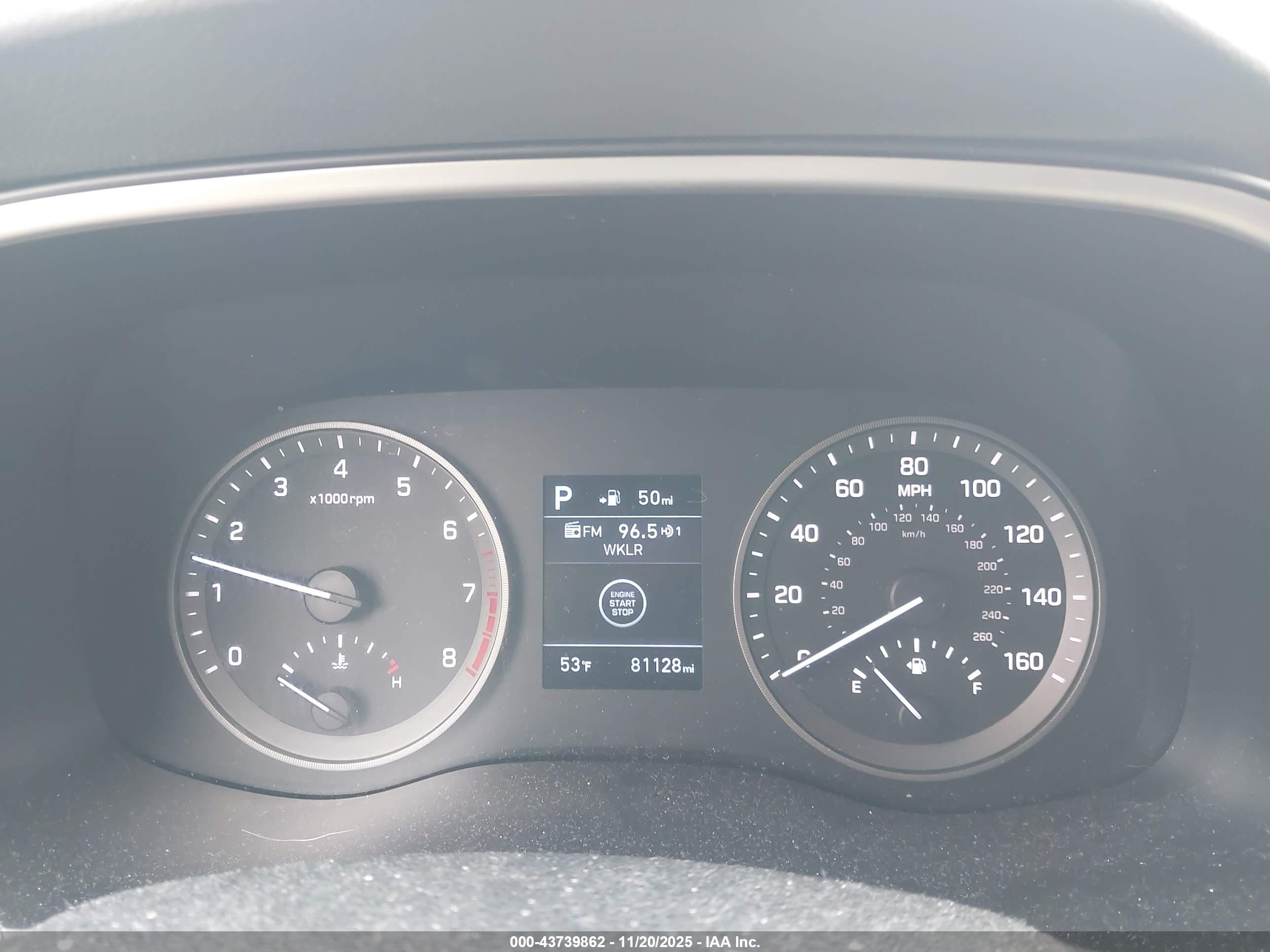 HYUNDAI TUCSON image 7
