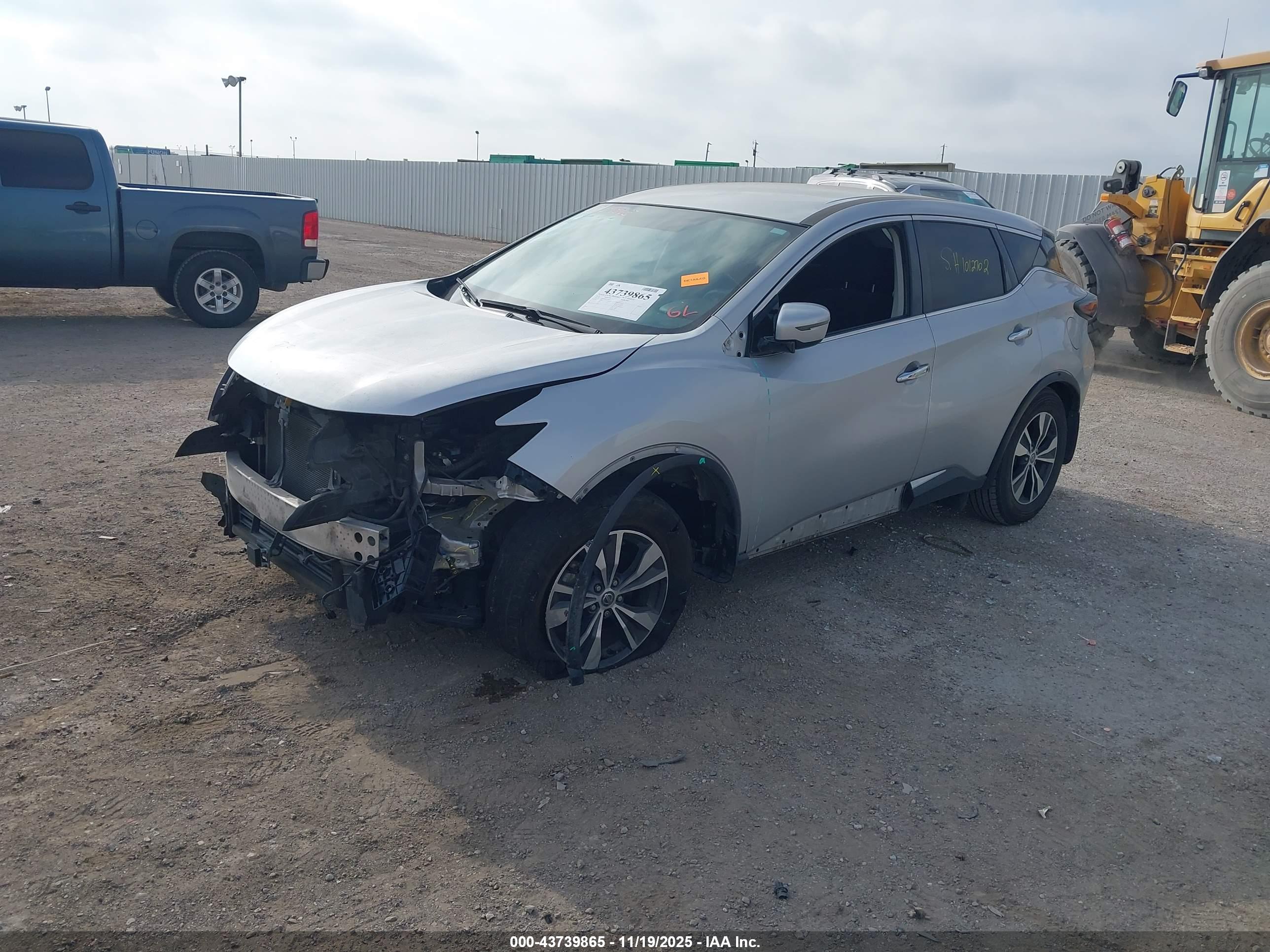 NISSAN MURANO image 6