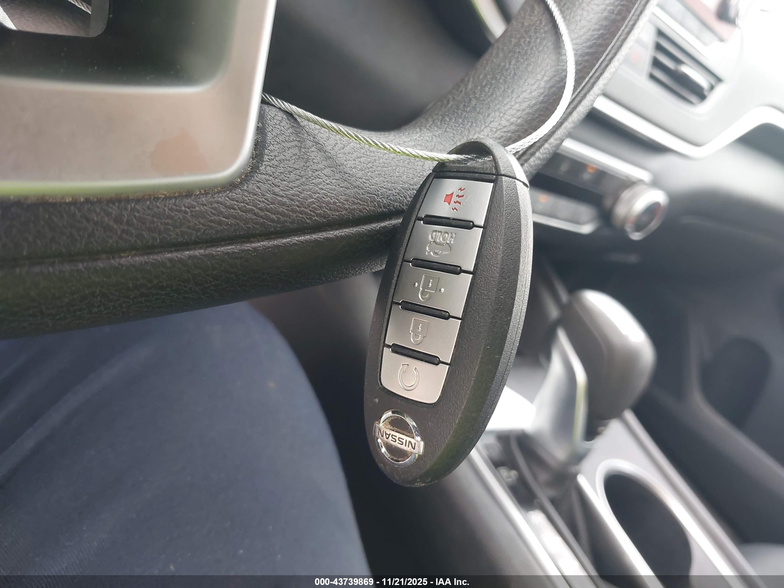NISSAN ALTIMA image 11