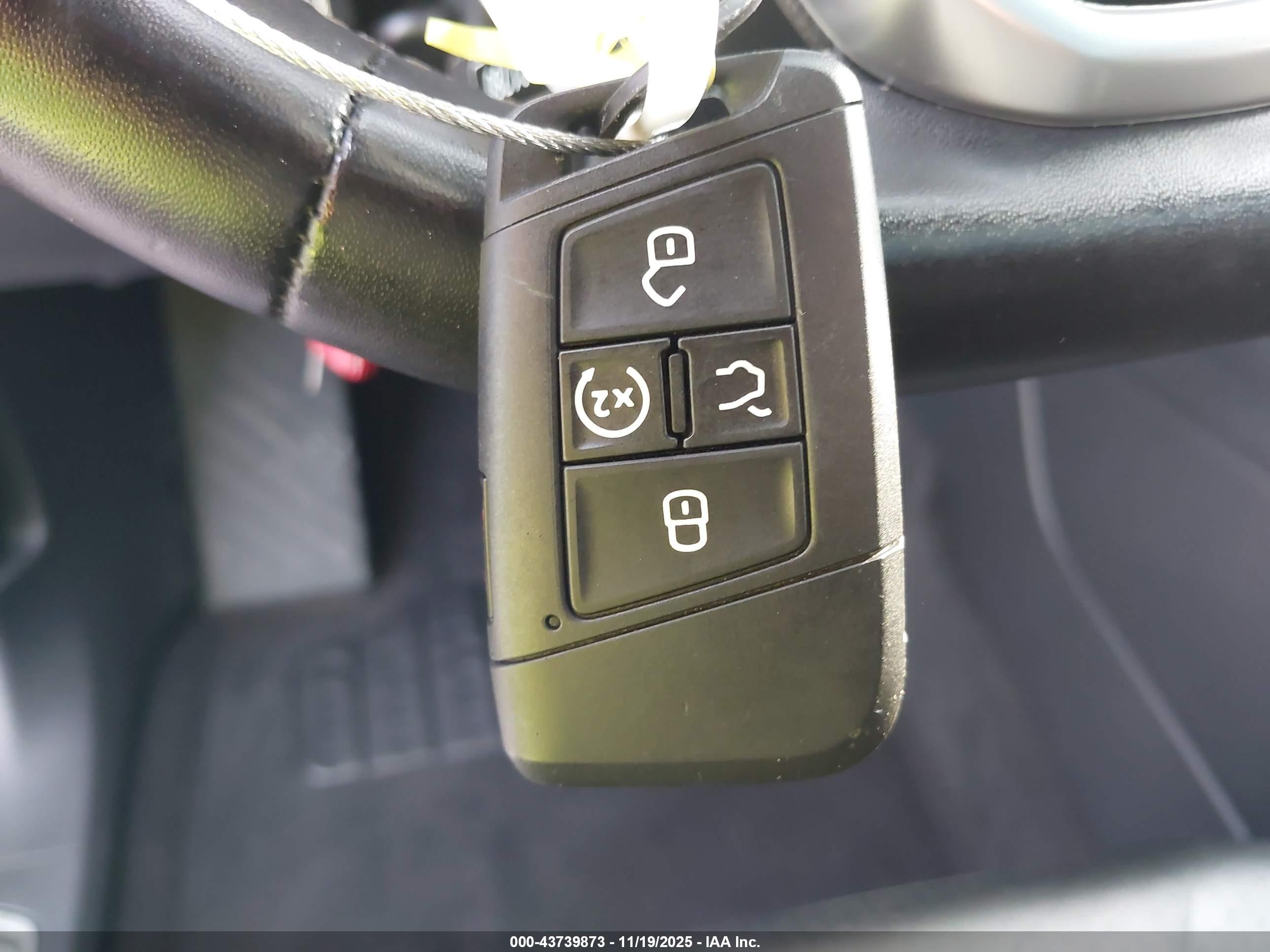 VOLKSWAGEN ATLAS image 11