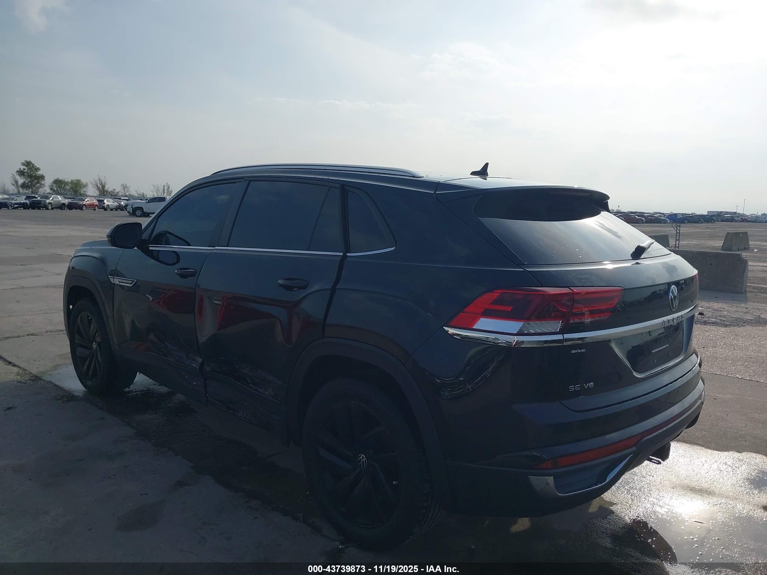 VOLKSWAGEN ATLAS image 3