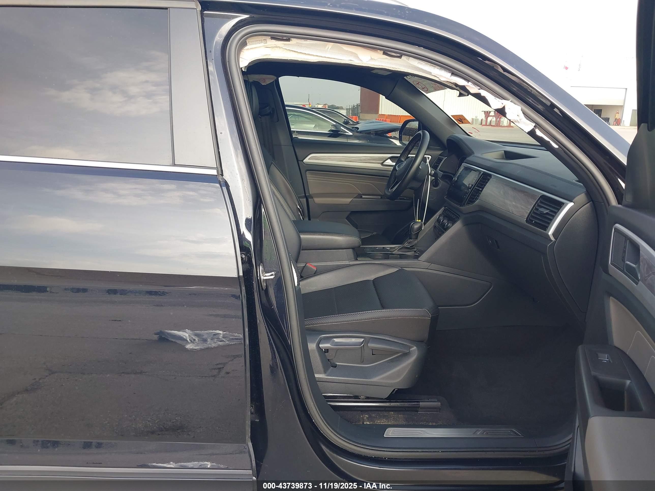 VOLKSWAGEN ATLAS image 5