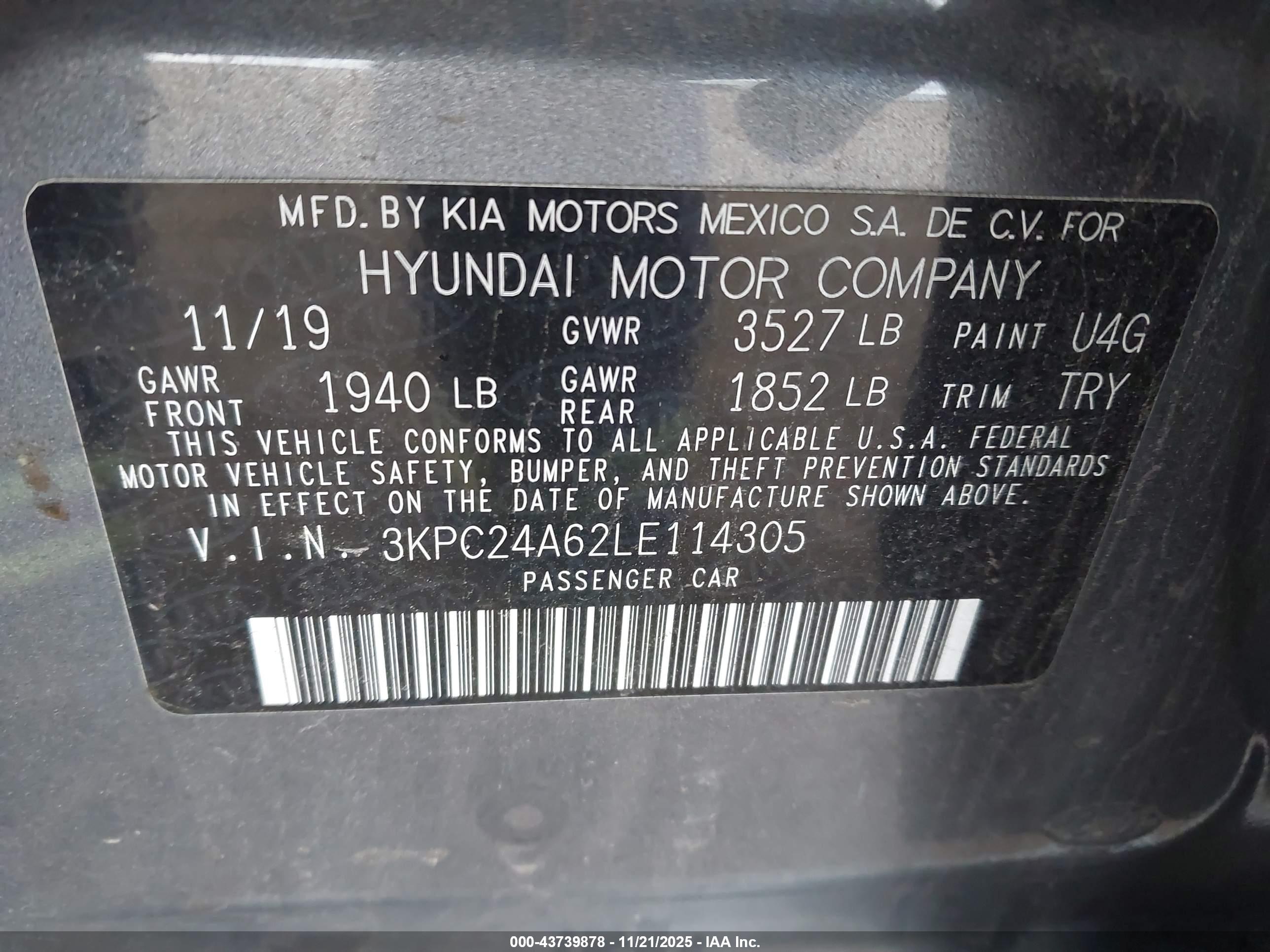 HYUNDAI ACCENT image 9