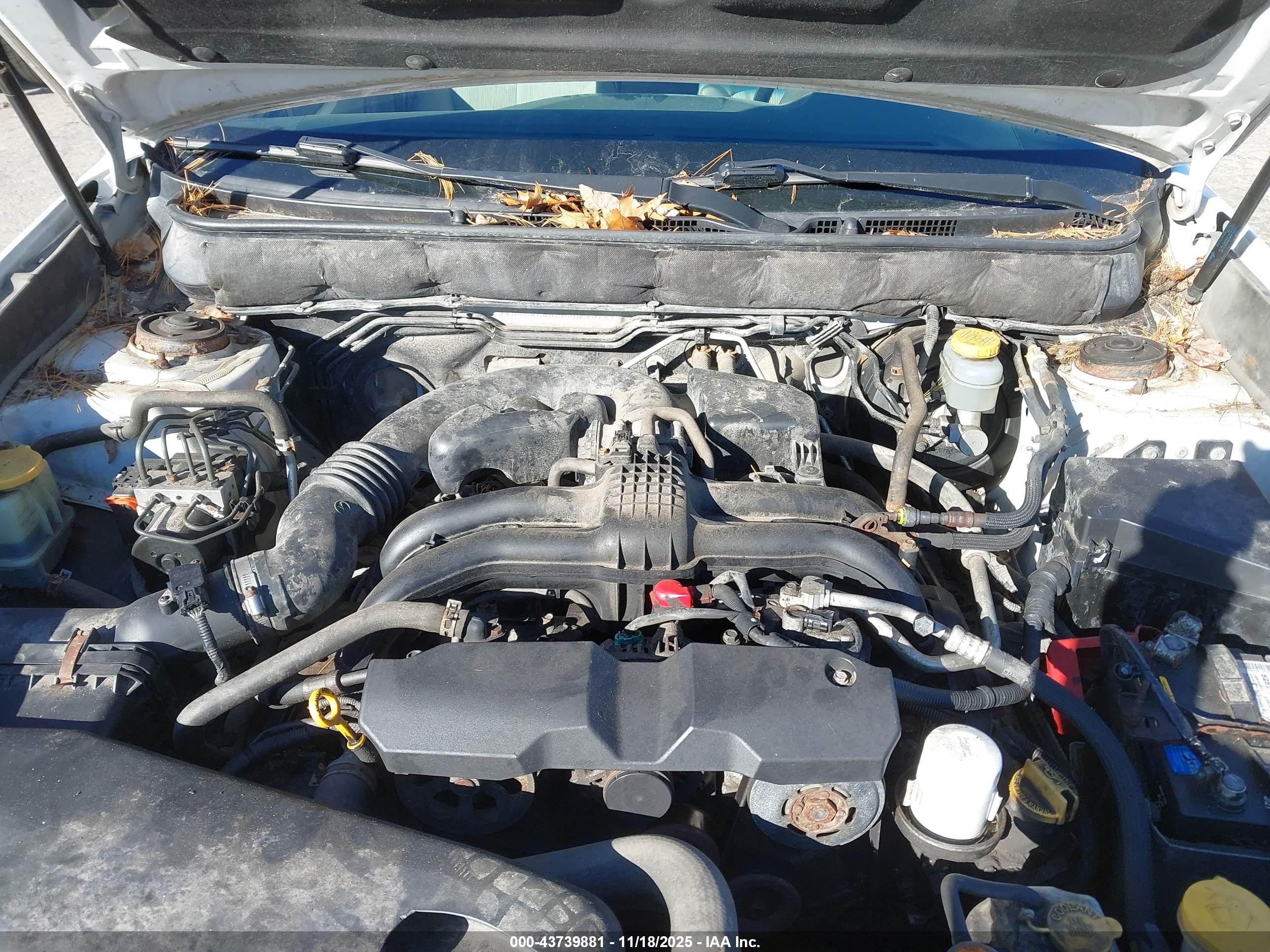 SUBARU LEGACY image 10
