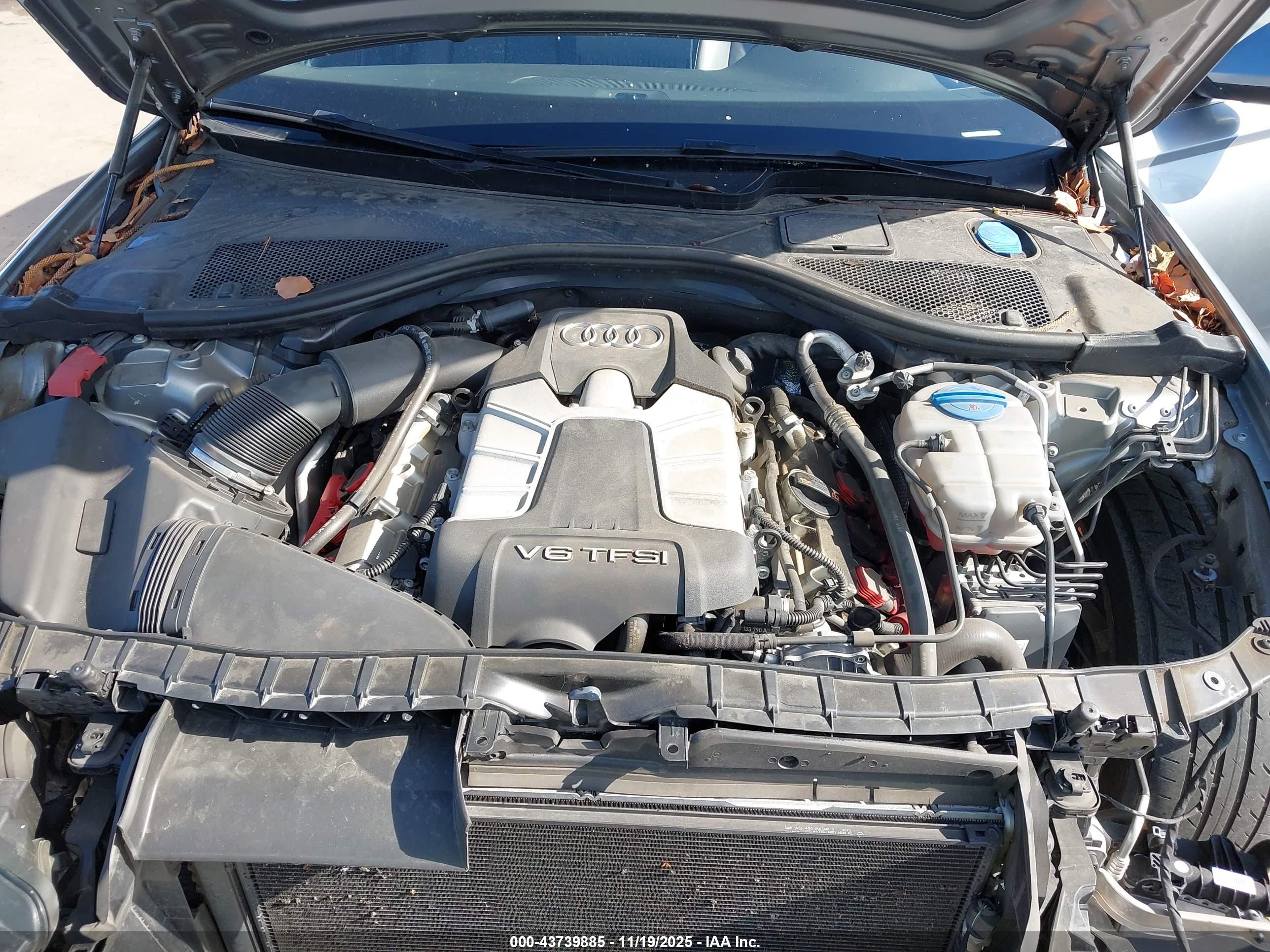 AUDI A6 image 10