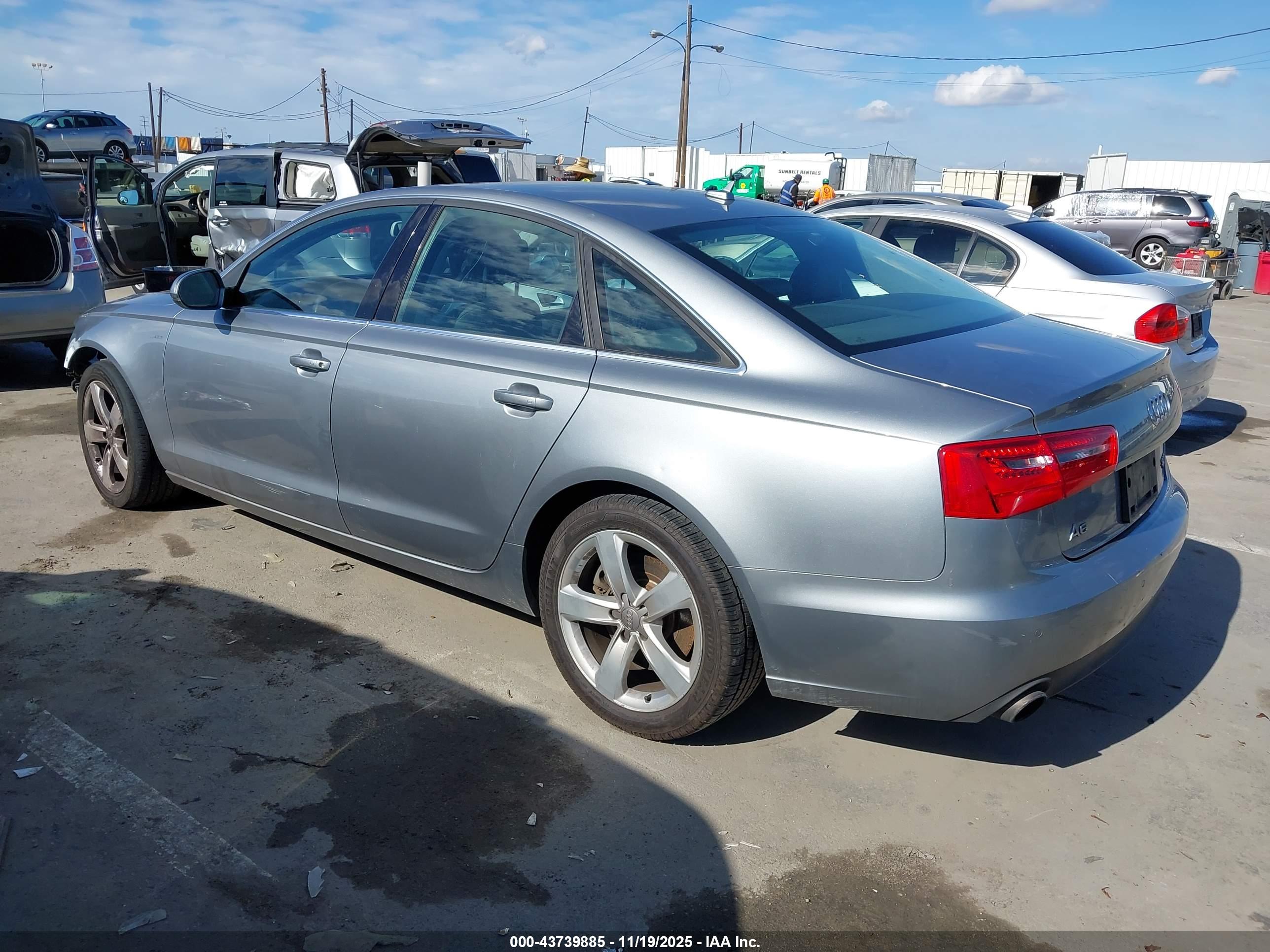 AUDI A6 image 3