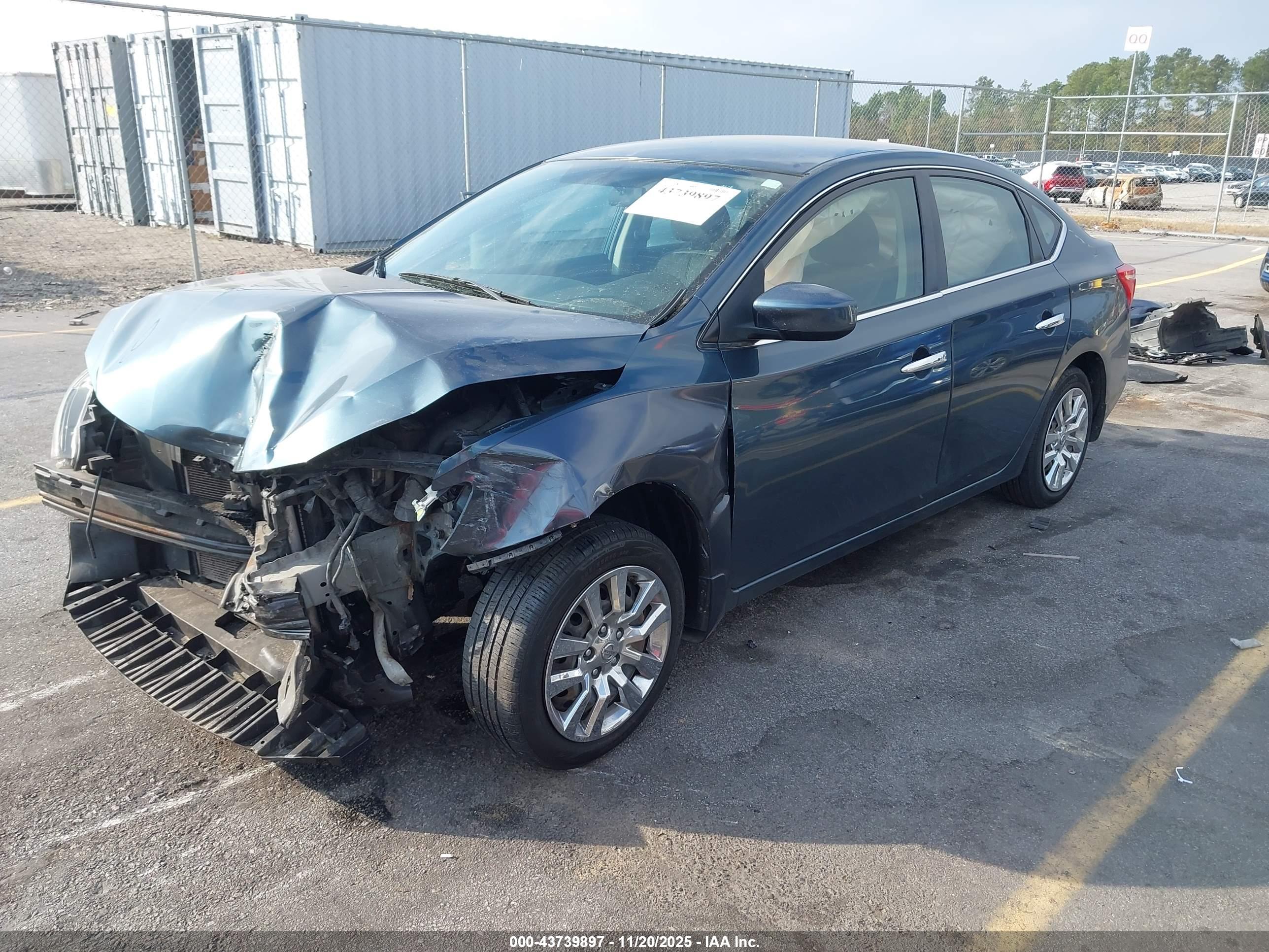 NISSAN SENTRA image 2