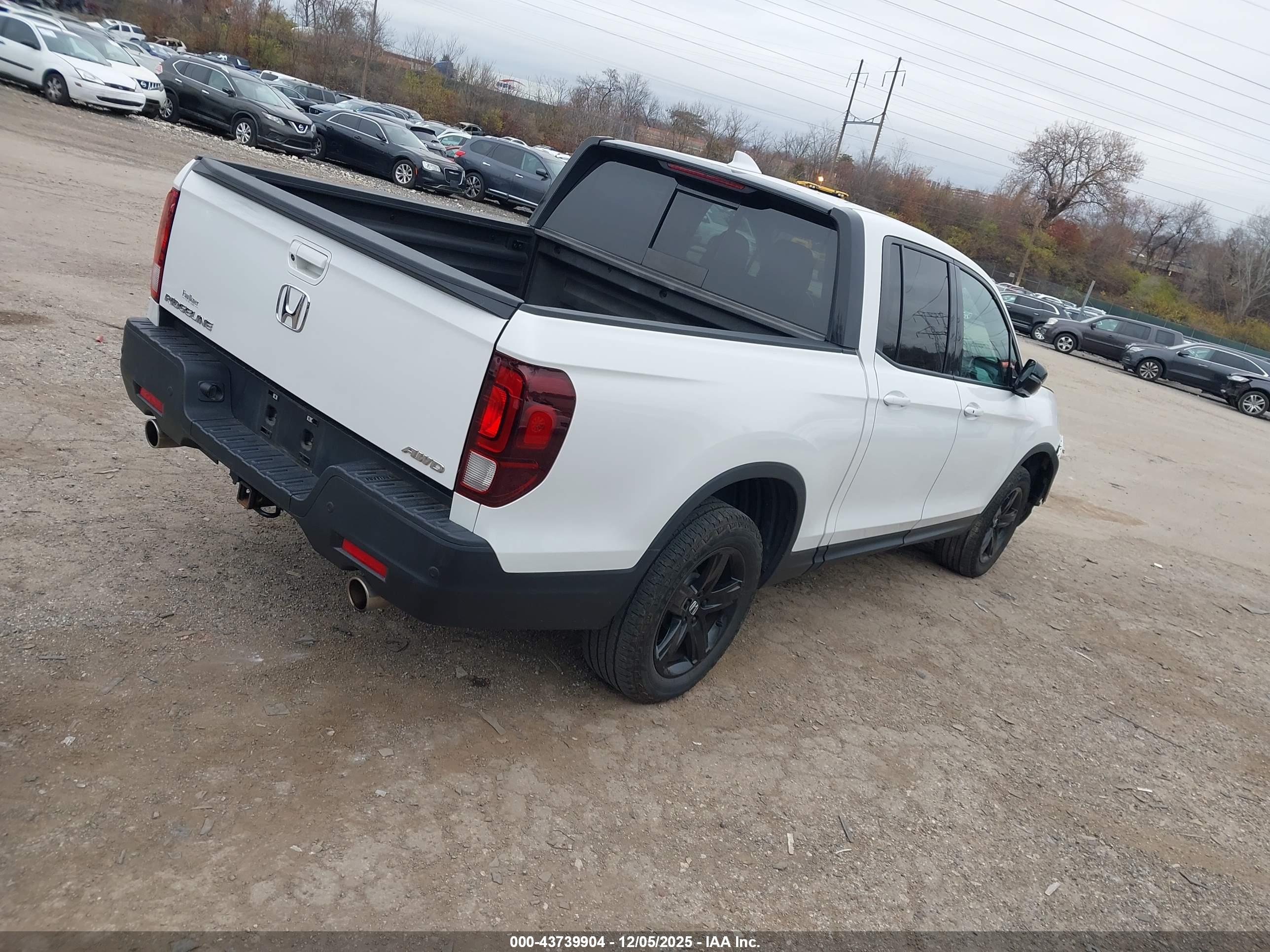 HONDA RIDGELINE image 4