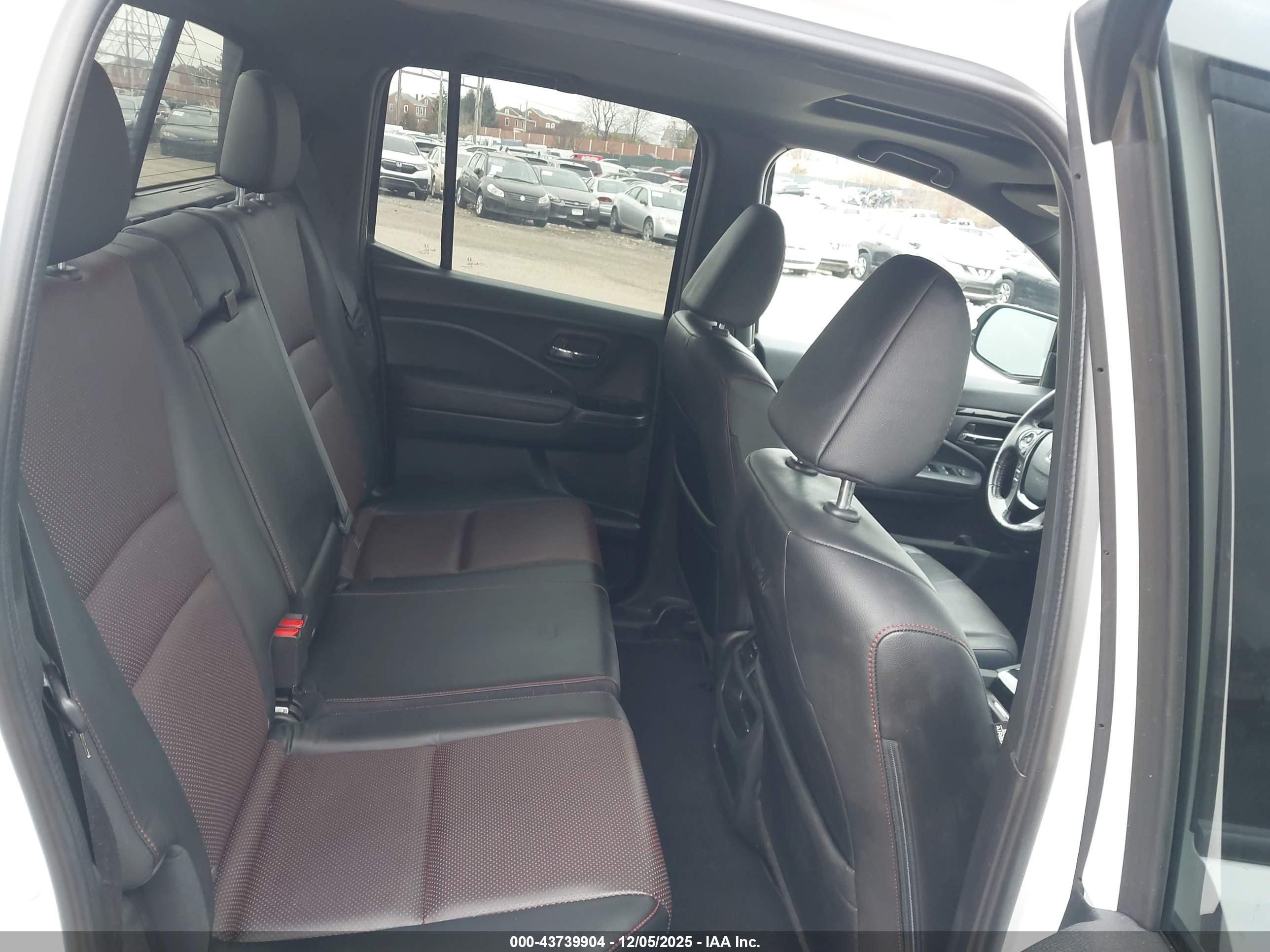 HONDA RIDGELINE image 8
