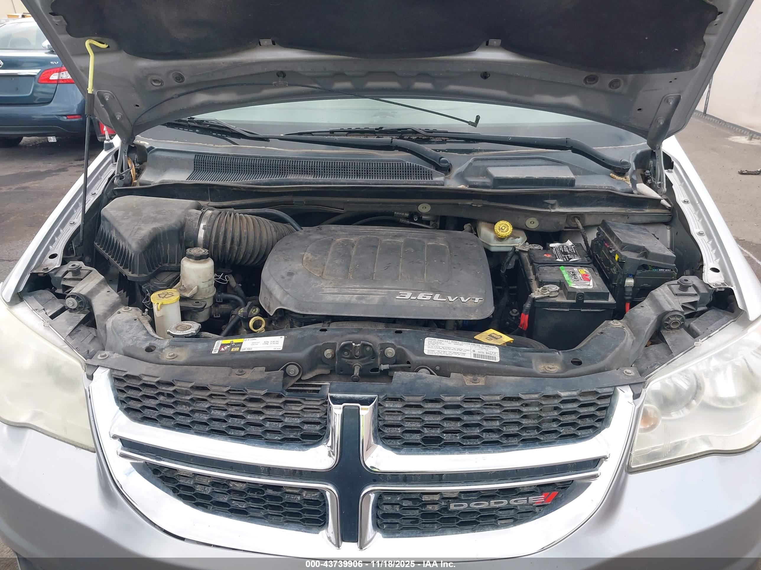 DODGE GRAND image 10