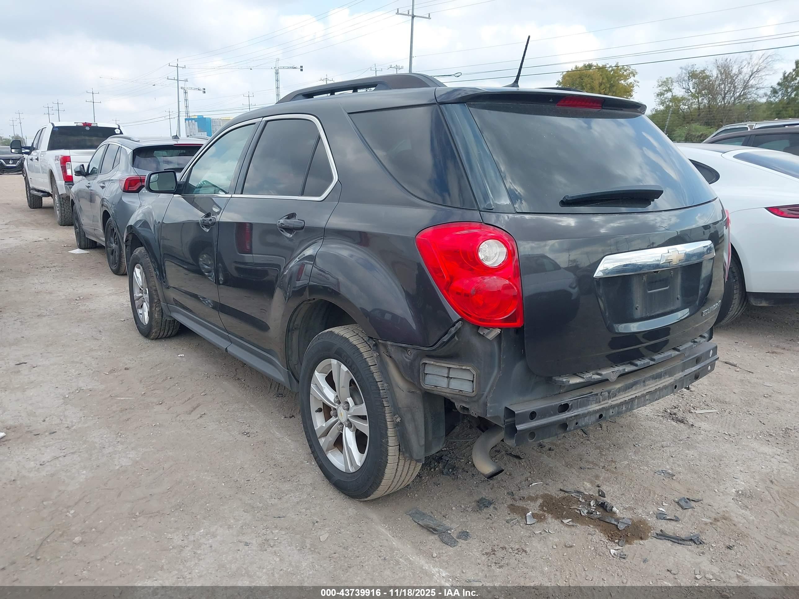 CHEVROLET EQUINOX image 3