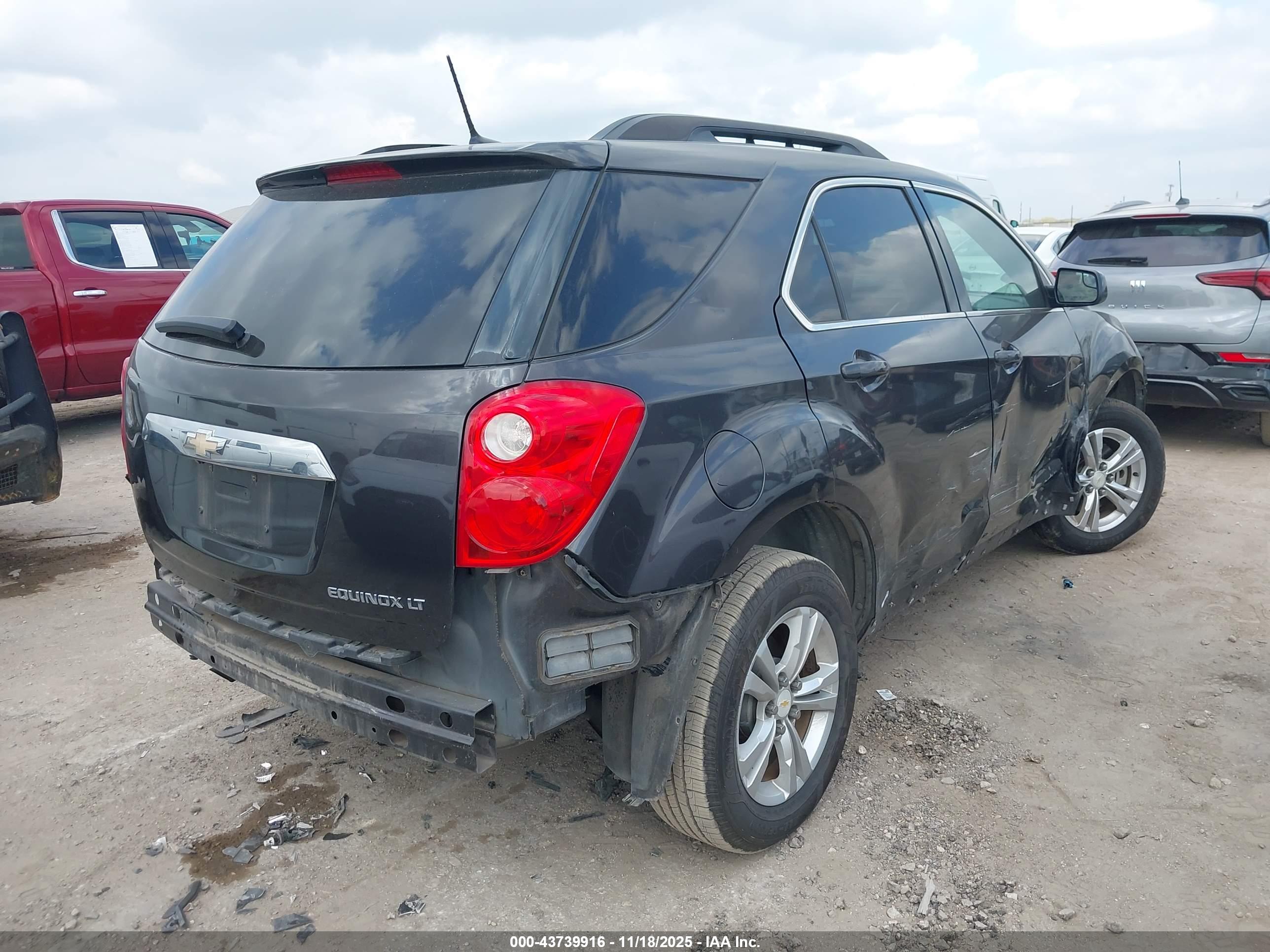 CHEVROLET EQUINOX image 4