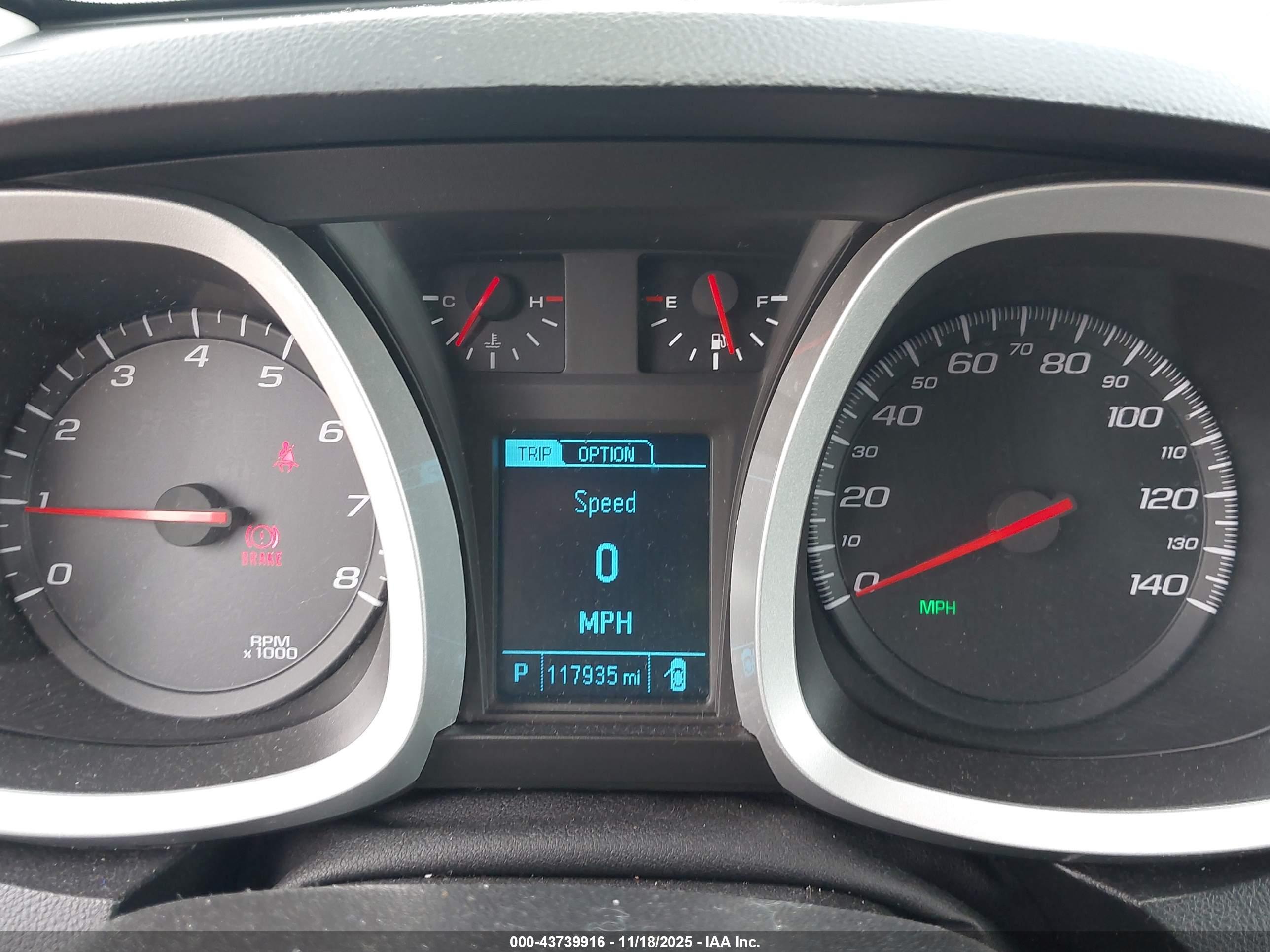 CHEVROLET EQUINOX image 7