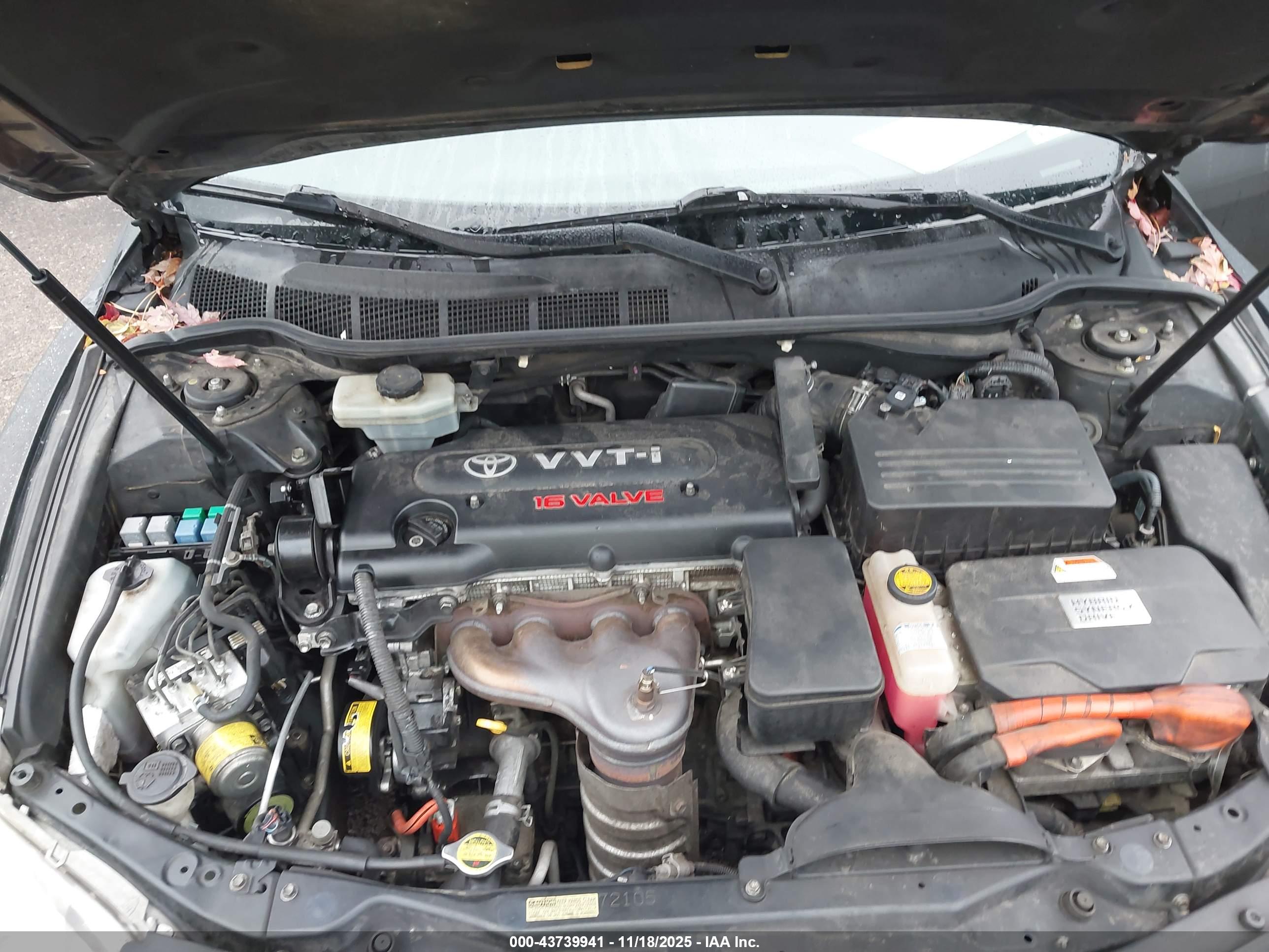 TOYOTA CAMRY image 10