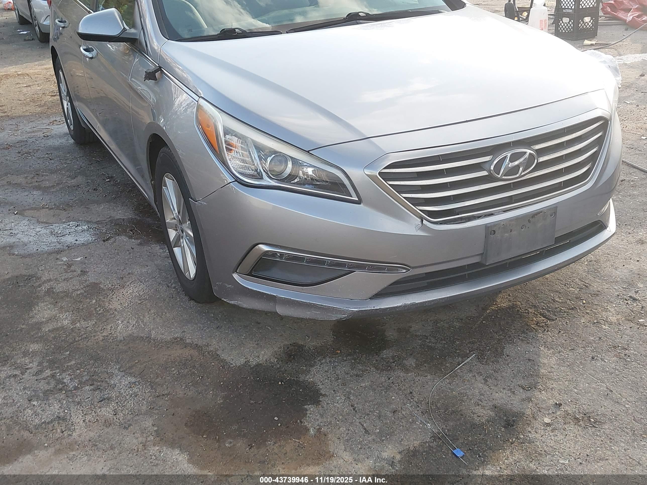 HYUNDAI SONATA image 6