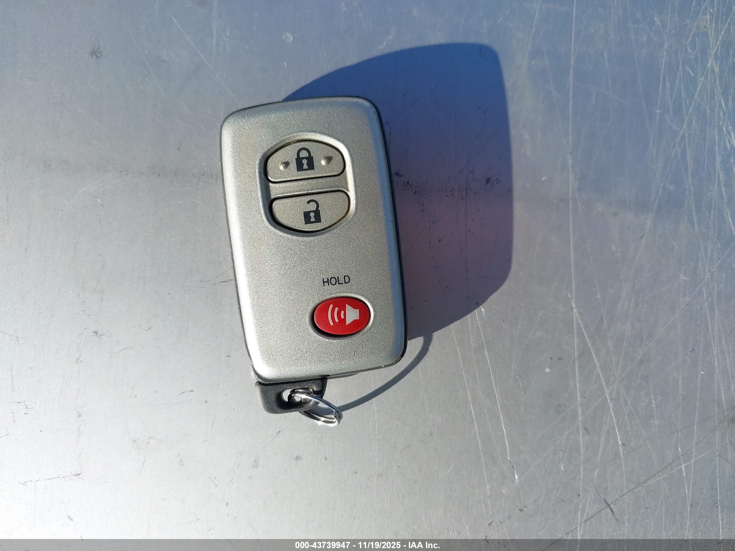TOYOTA 4RUNNER image 11