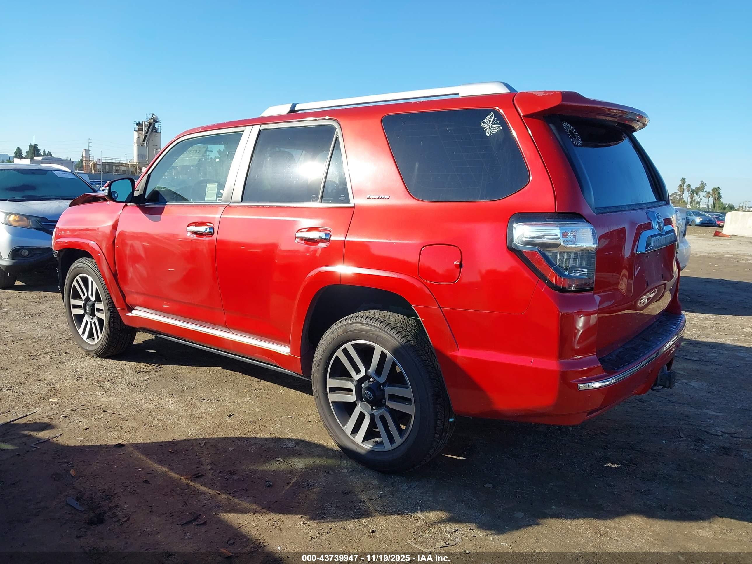 TOYOTA 4RUNNER image 3