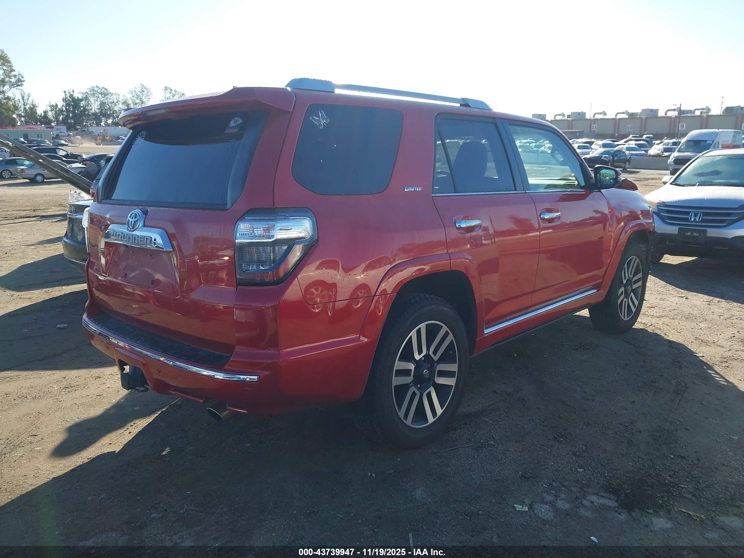 TOYOTA 4RUNNER image 4