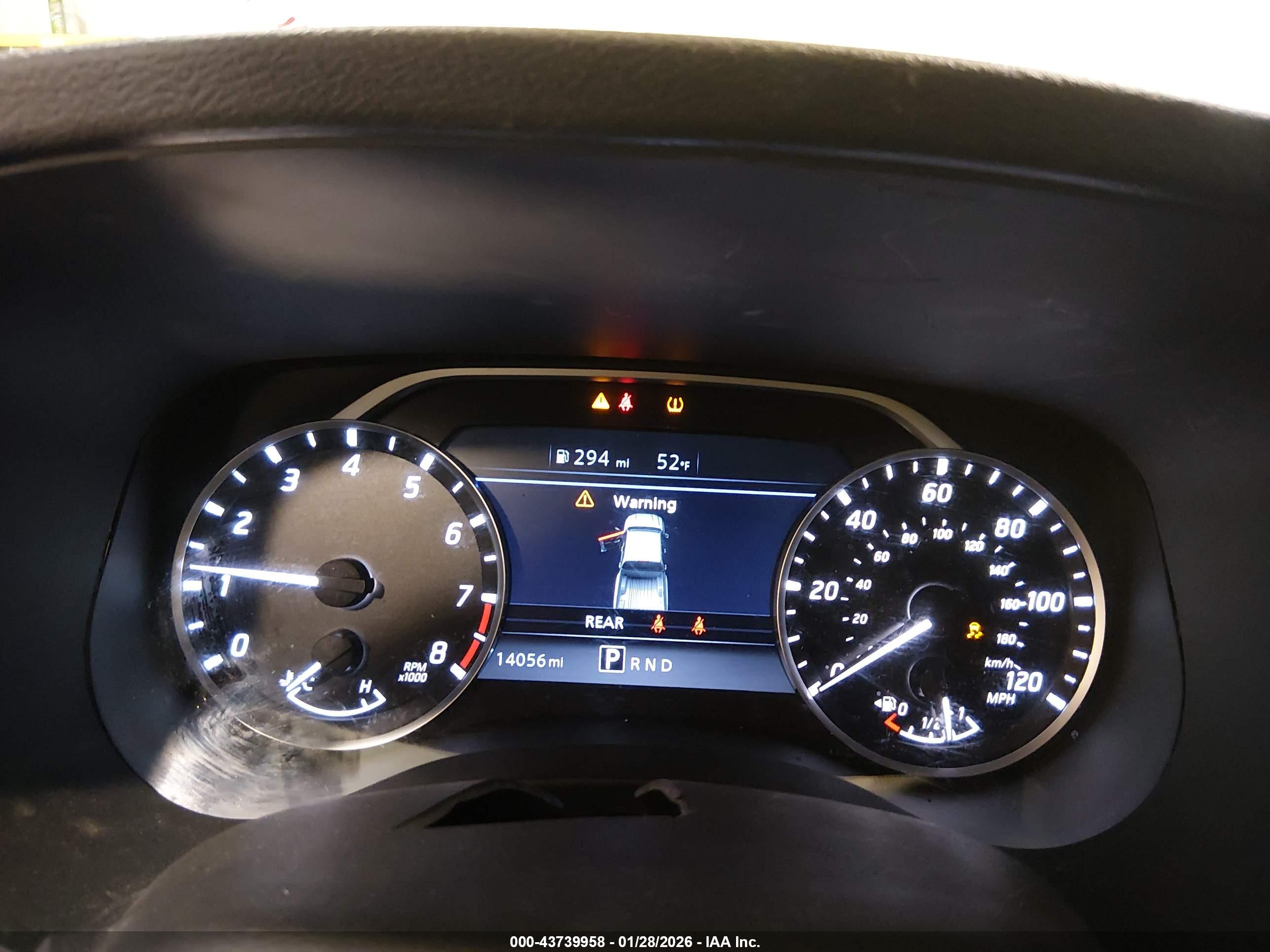 NISSAN FRONTIER image 7
