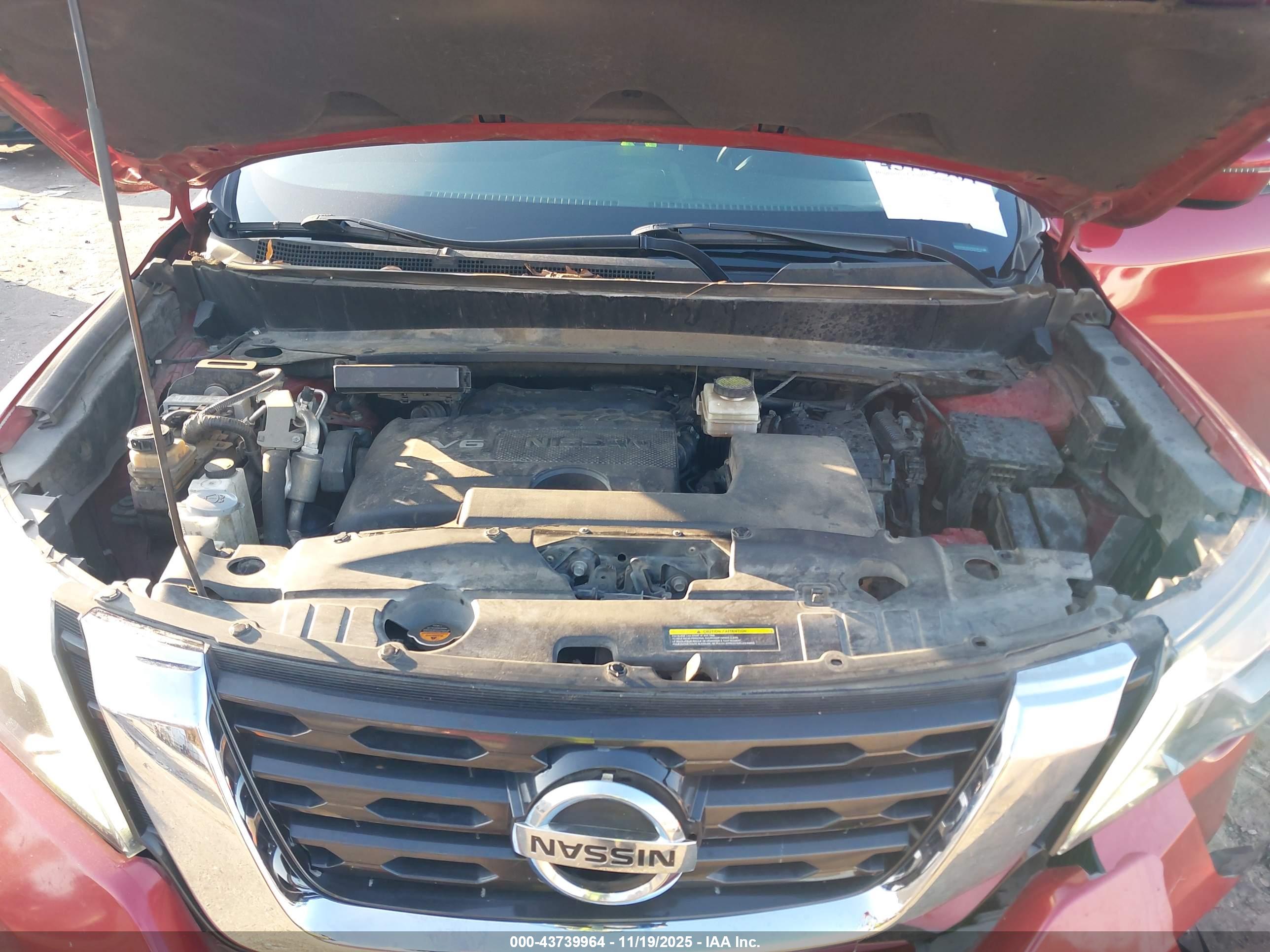 NISSAN PATHFINDER image 10