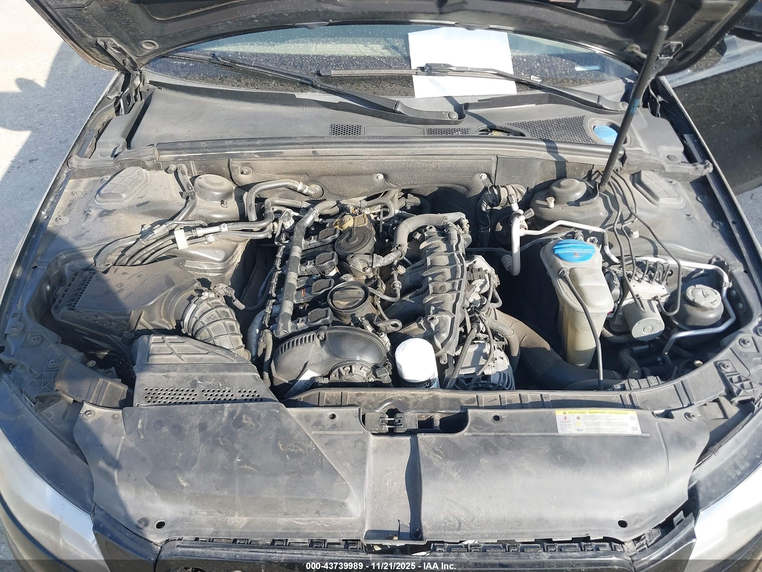 AUDI A4 image 10