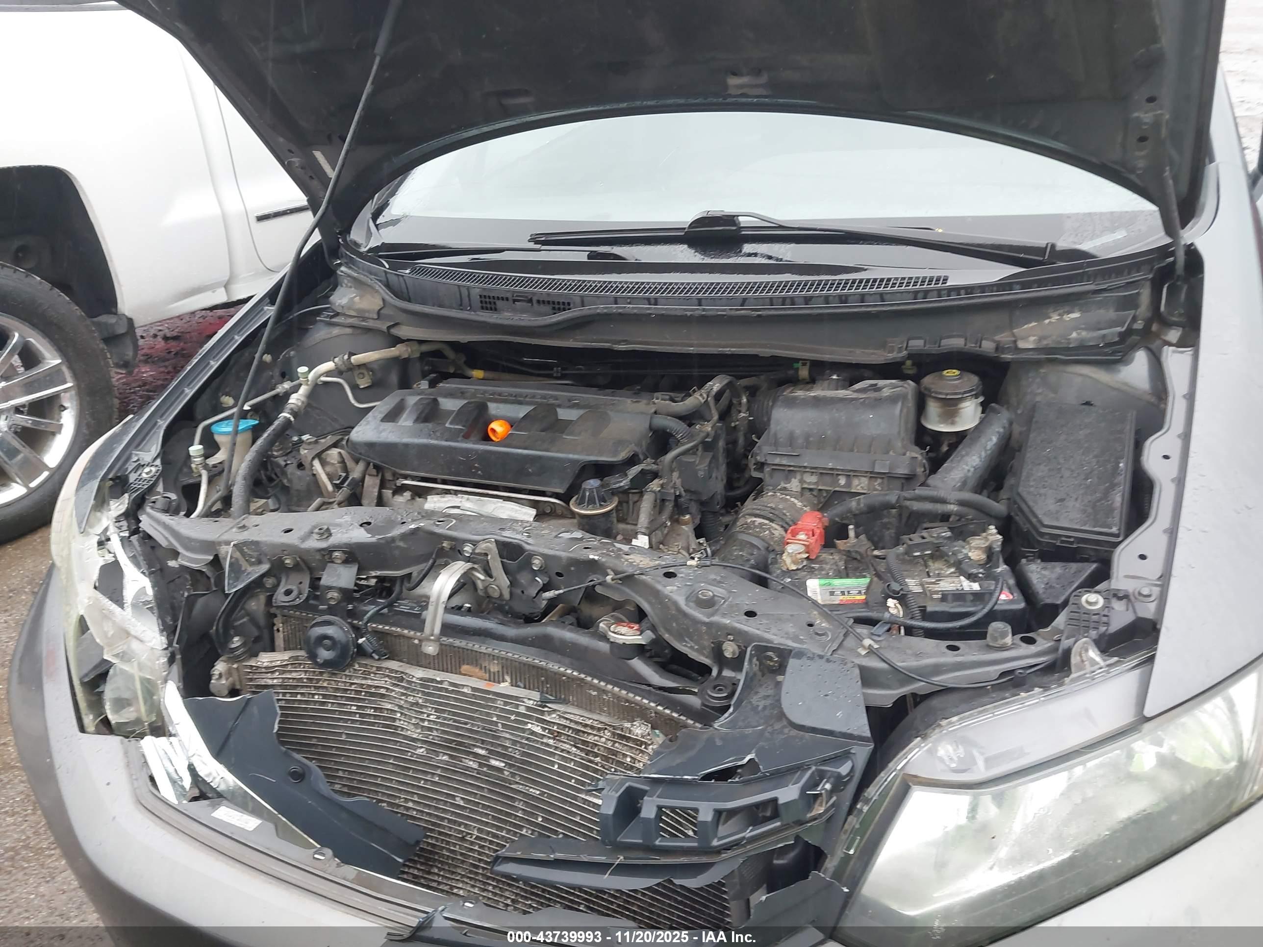 HONDA CIVIC image 10