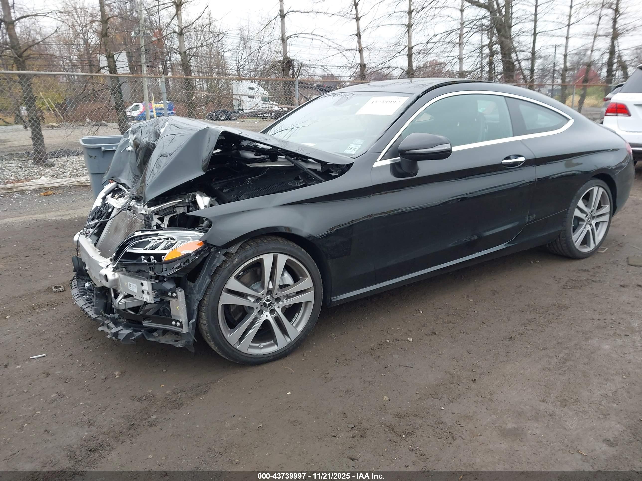 MERCEDES-BENZ C image 2