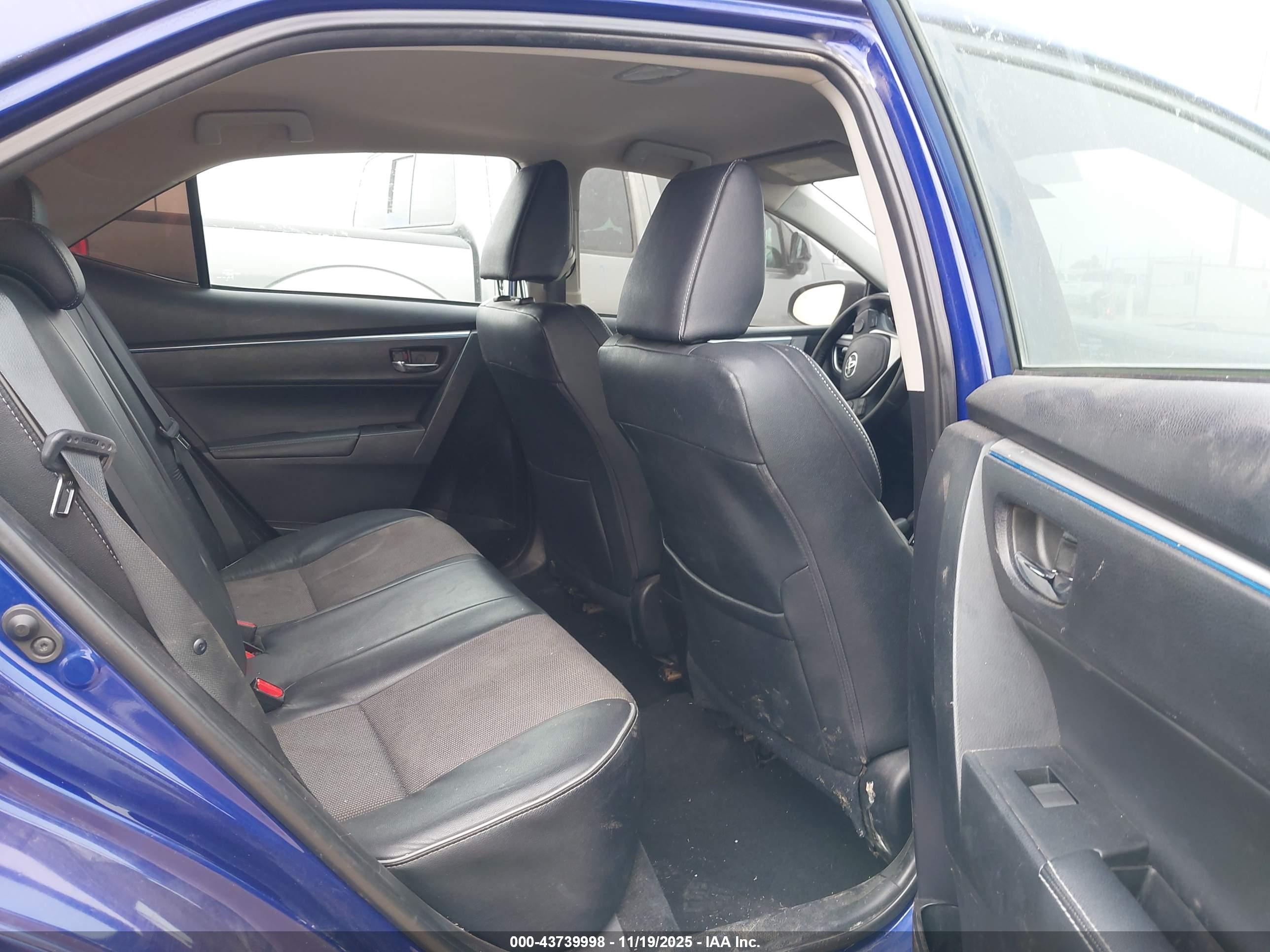 TOYOTA COROLLA image 8