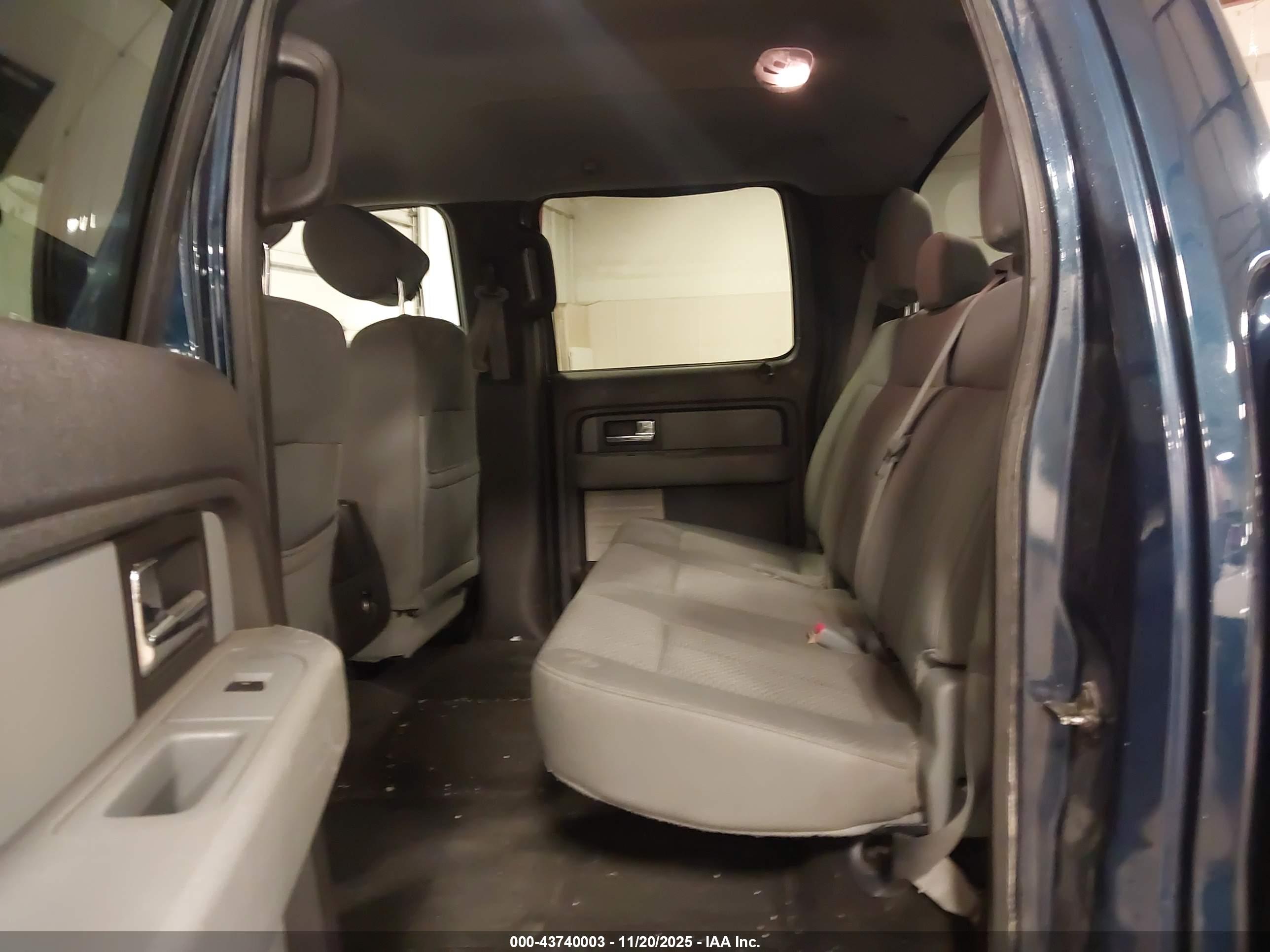 FORD F-150 image 8
