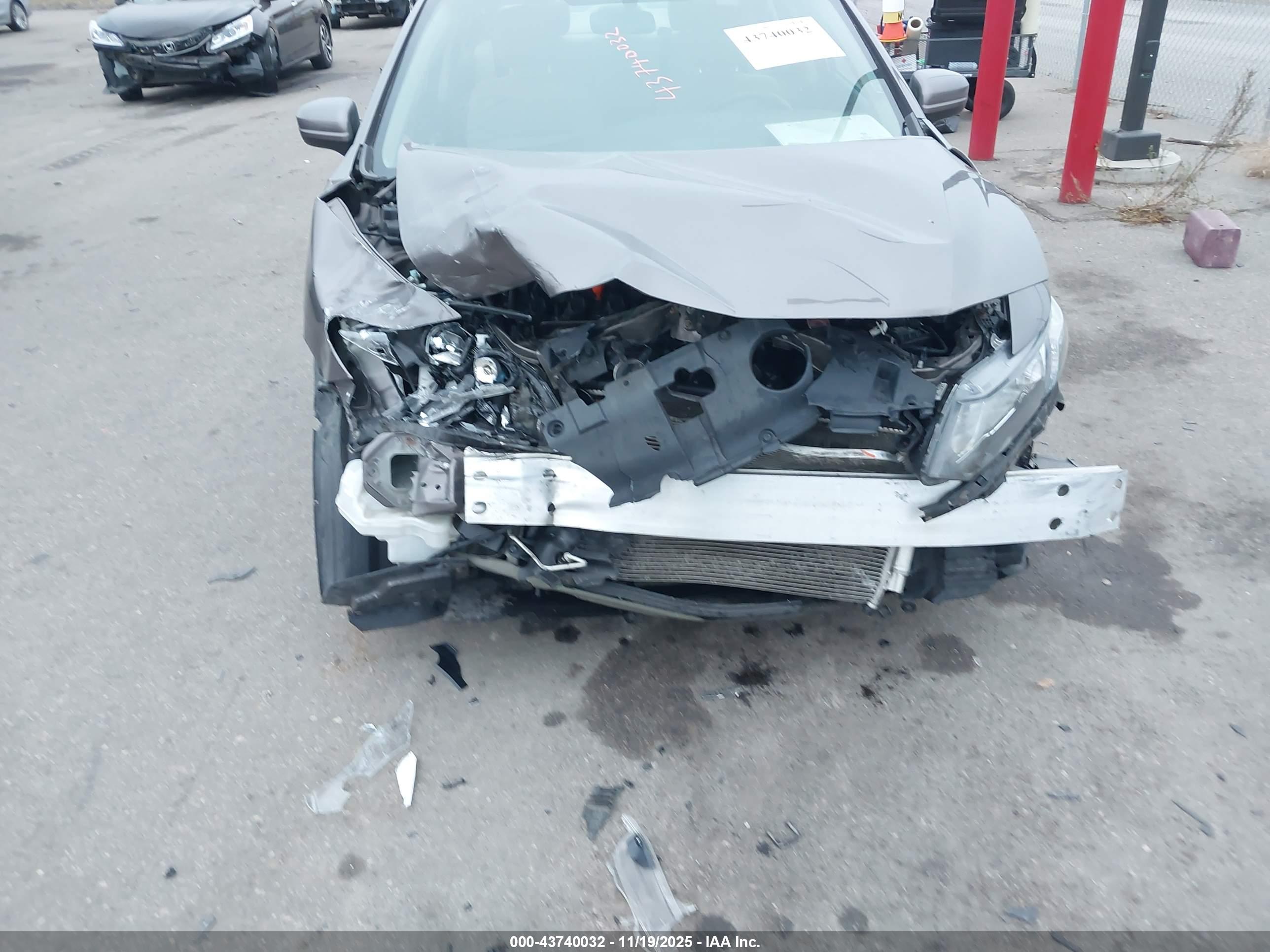 HONDA CIVIC image 6