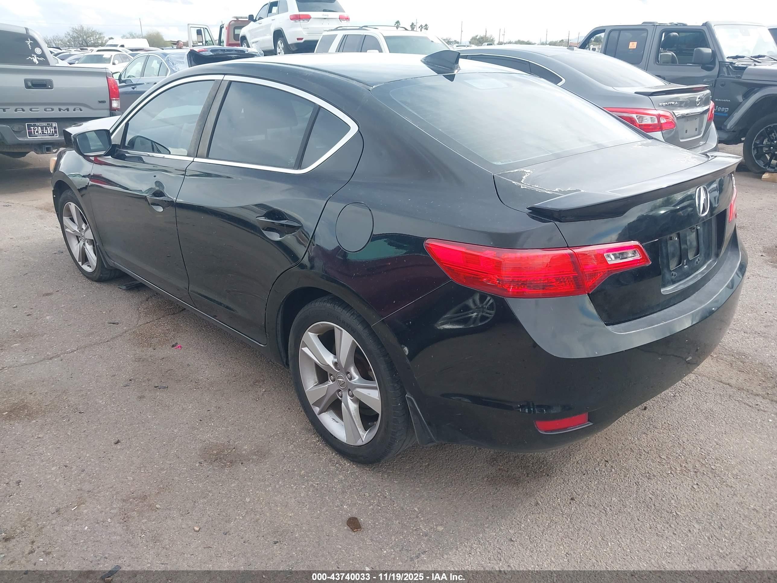 ACURA ILX image 3